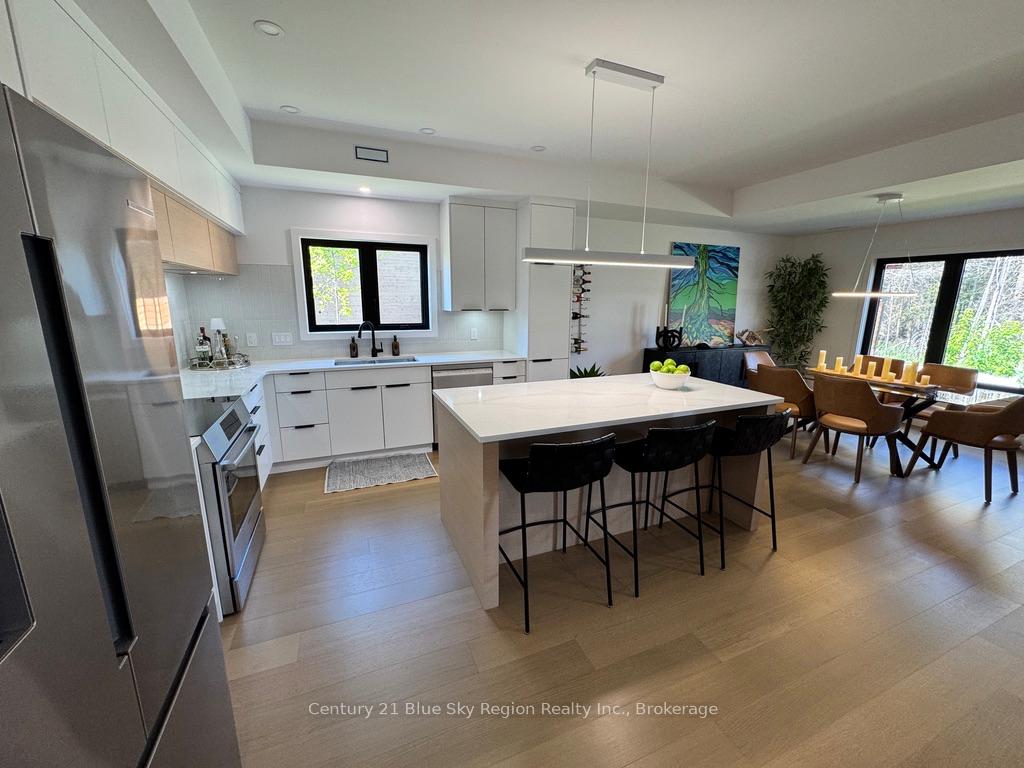 Photo 3 of 19 Katie Ann Crescent, North Bay, Airport — HOMEH
