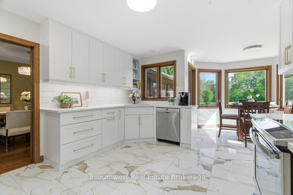 Photo 12 of 32 Sunset Drive, Woolwich — HOMEH