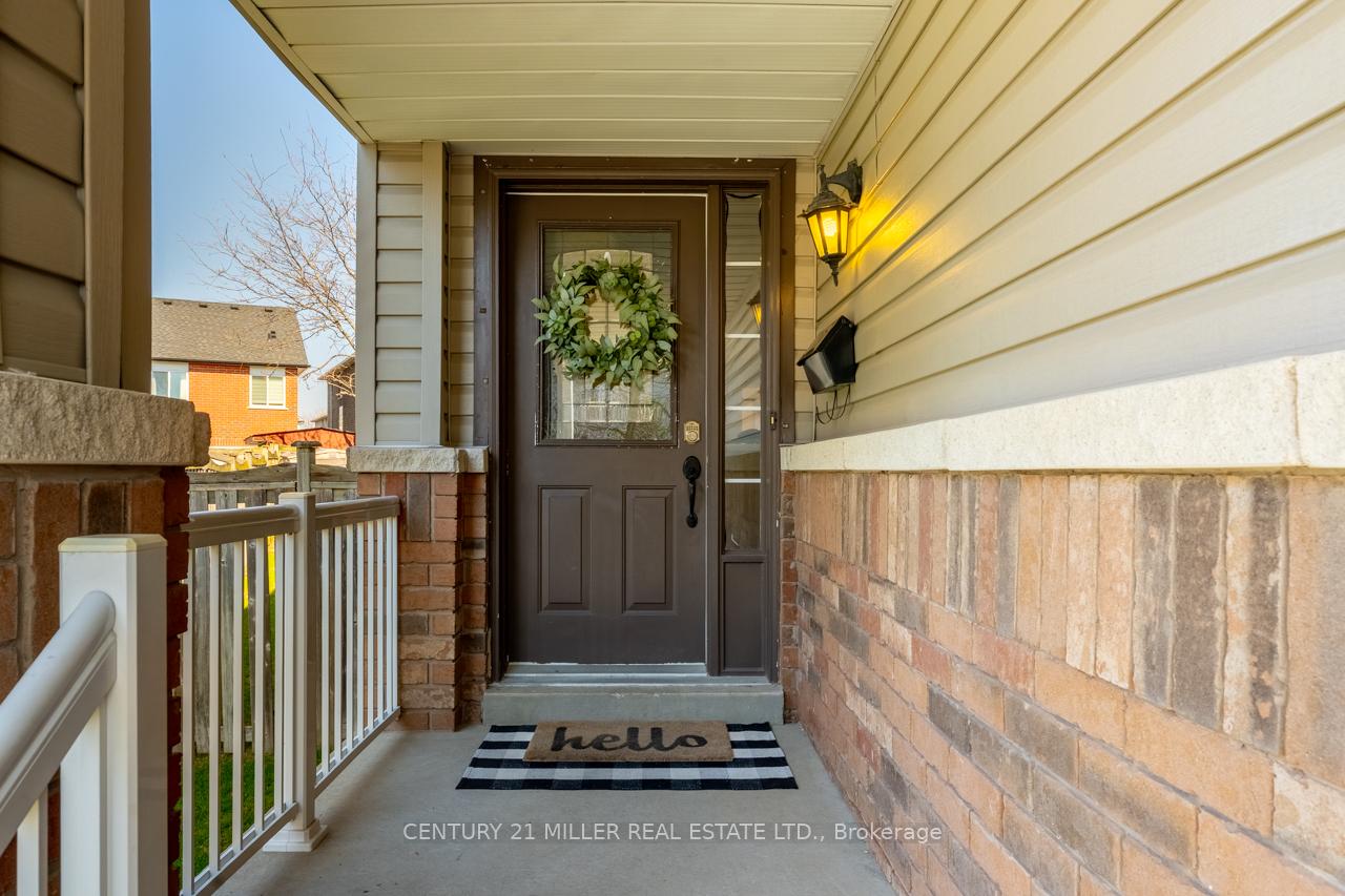 Photo 3 of 53 Dills Crescent, Milton, Dempsey — HOMEH