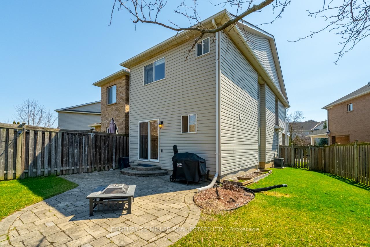 Photo 23 of 53 Dills Crescent, Milton, Dempsey — HOMEH