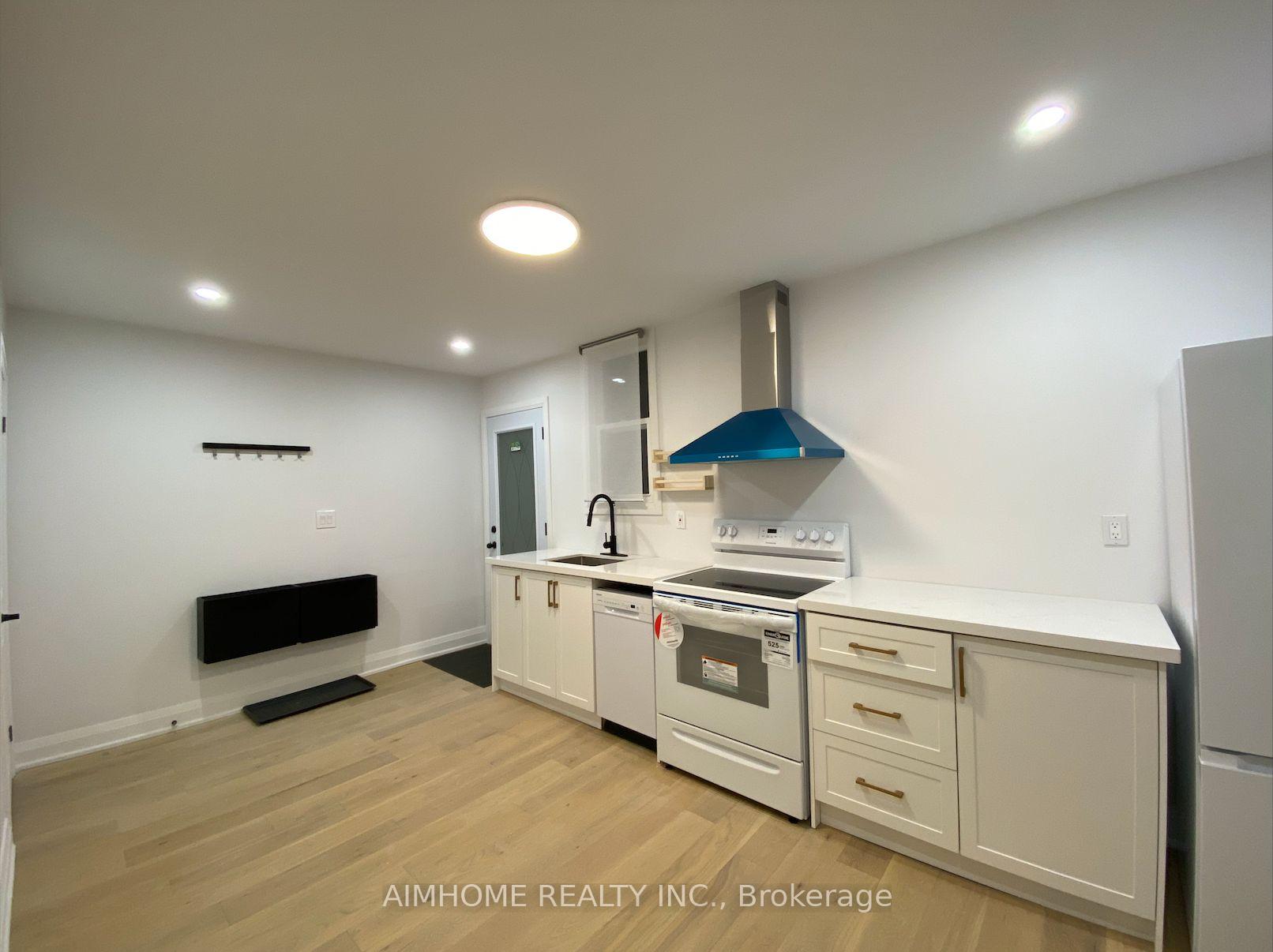 Photo 4 of Unit 2, 98 Hope Avenue, Hamilton, Homeside — HOMEH