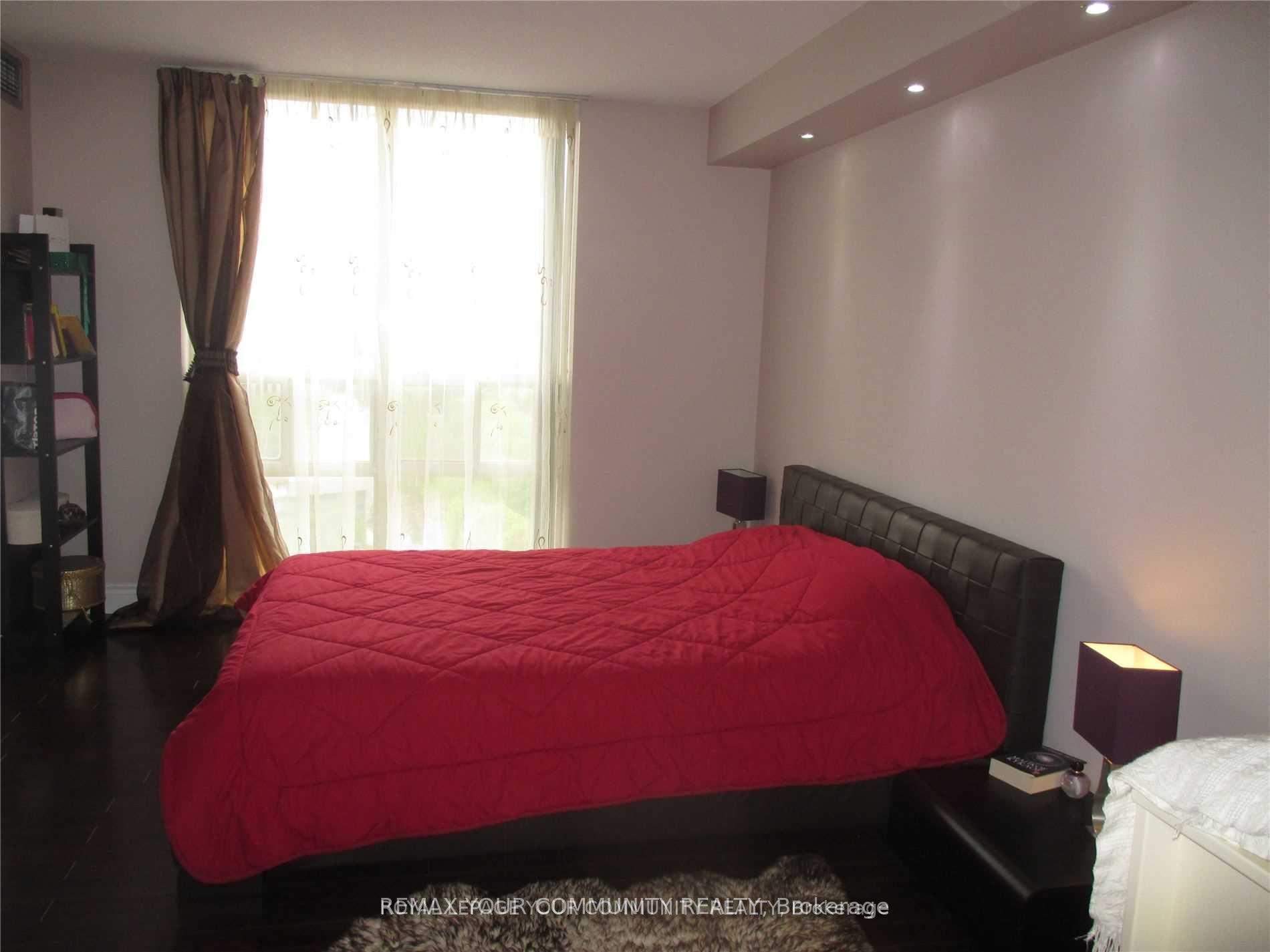 Photo 6 of Unit 2001, 205 Wynford Drive, Toronto, Flemingdon Park — HOMEH
