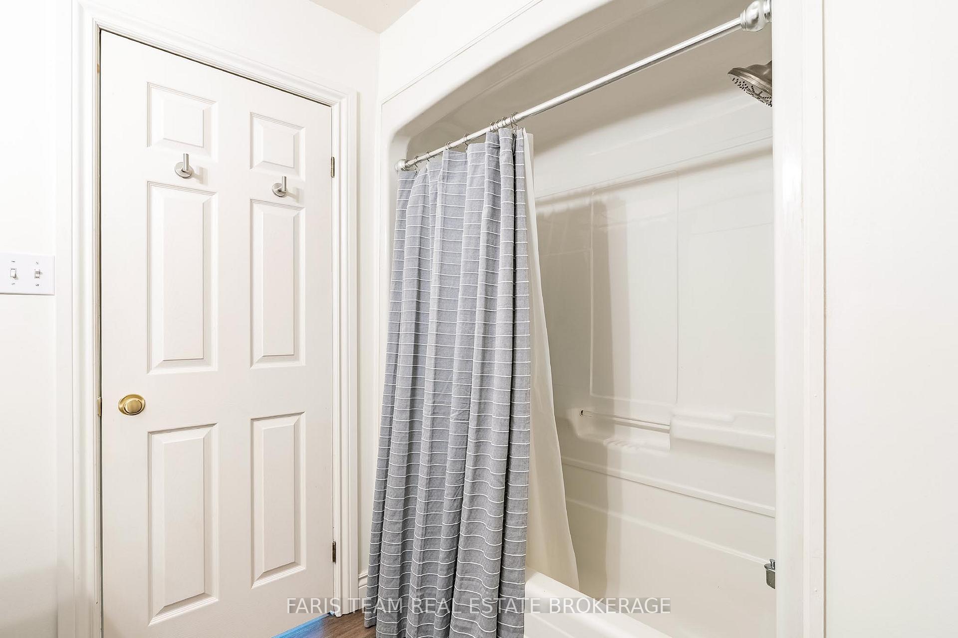 Photo 26 of 2268 Flos Road 10 E, Springwater, Rural Springwater — HOMEH