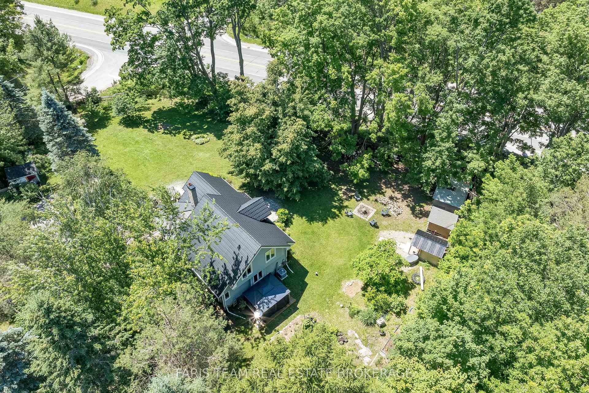 Photo 41 of 2268 Flos Road 10 E, Springwater, Rural Springwater — HOMEH