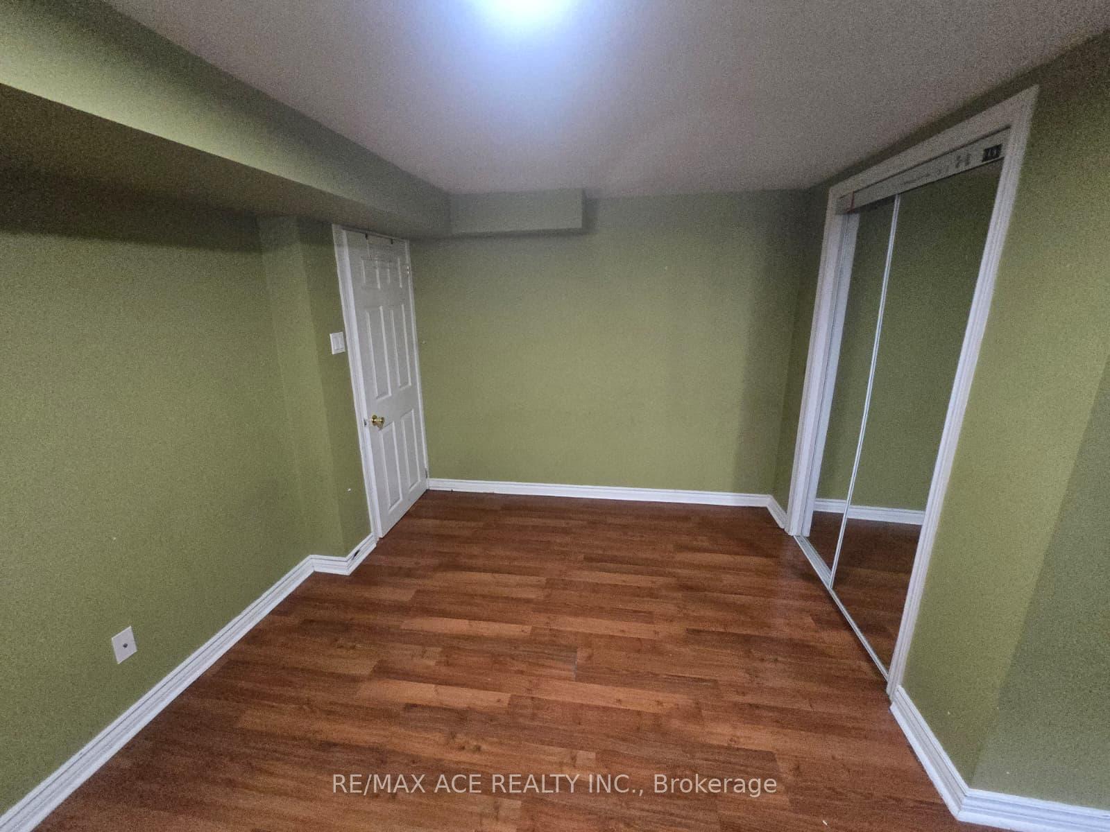 Photo 4 of Unit Bsmt, 49 Wharnsby Drive, Scarborough, Rouge — HOMEH