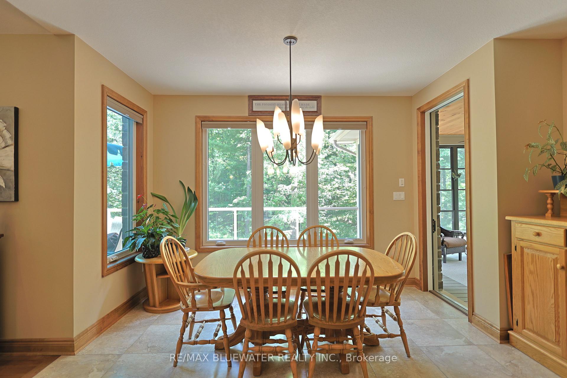 Photo 14 of 9956 Pinetree Crescent, Lambton Shores, Grand Bend — HOMEH