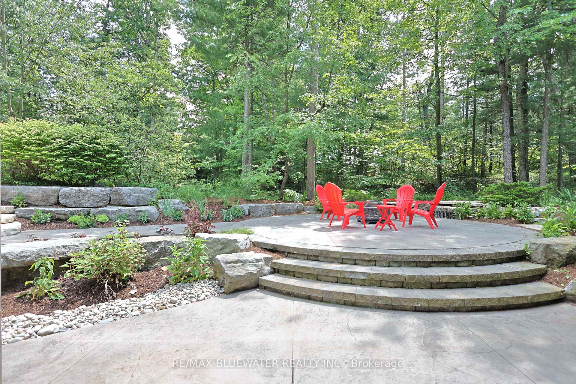 Photo 46 of 9956 Pinetree Crescent, Lambton Shores, Grand Bend — HOMEH