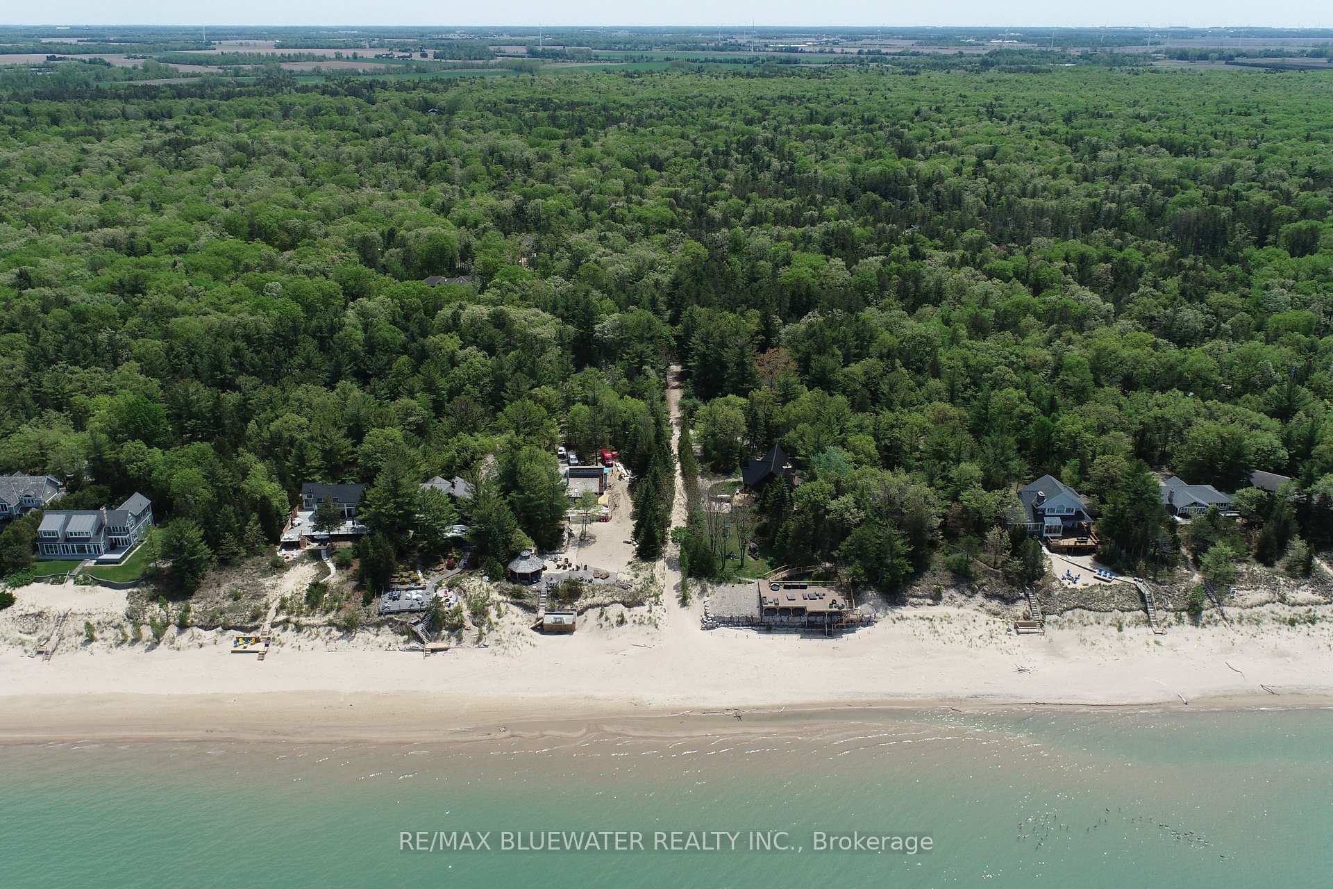 Photo 50 of 9956 Pinetree Crescent, Lambton Shores, Grand Bend — HOMEH