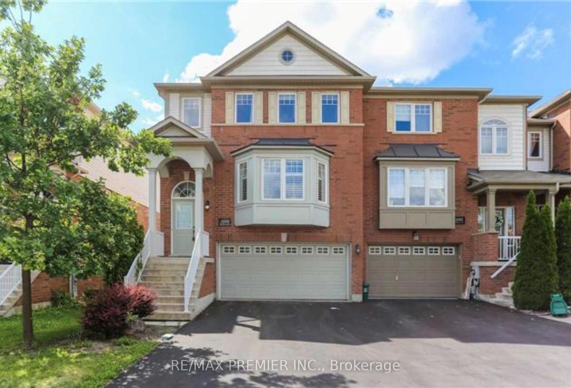 Photo 1 of 3080 Highbourne Crescent, Oakville, Bronte Creek — HOMEH