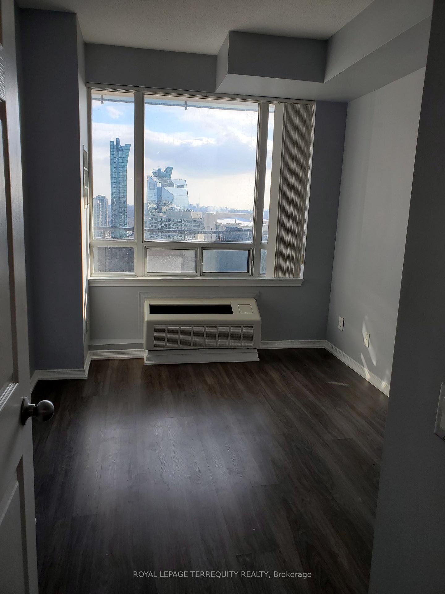 Photo 3 of Unit PH201, 155 Beecroft Road, North York, Lansing-Westgate — HOMEH