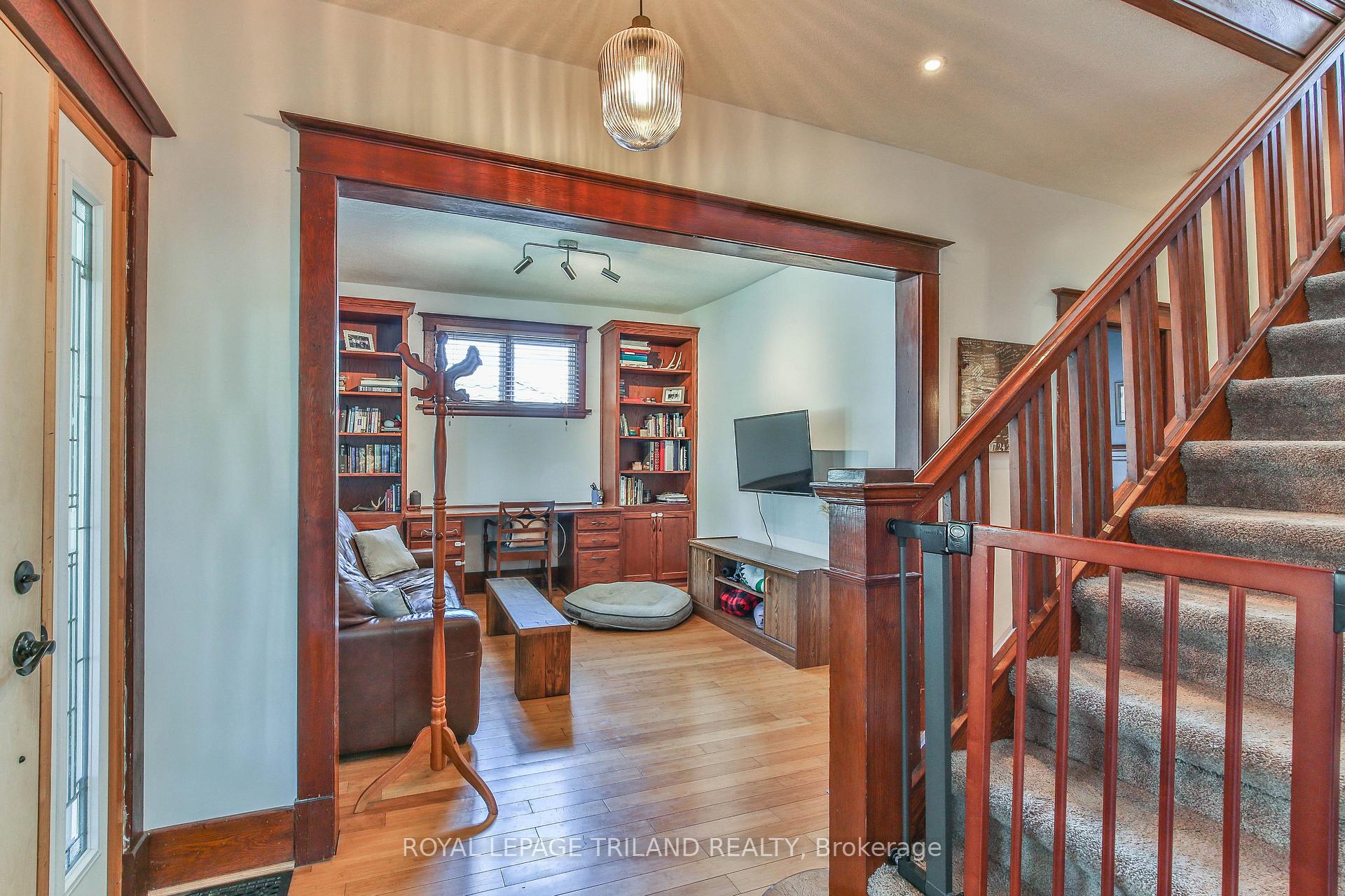 Photo 4 of 415 Main Street E, Norwich, Springford — HOMEH