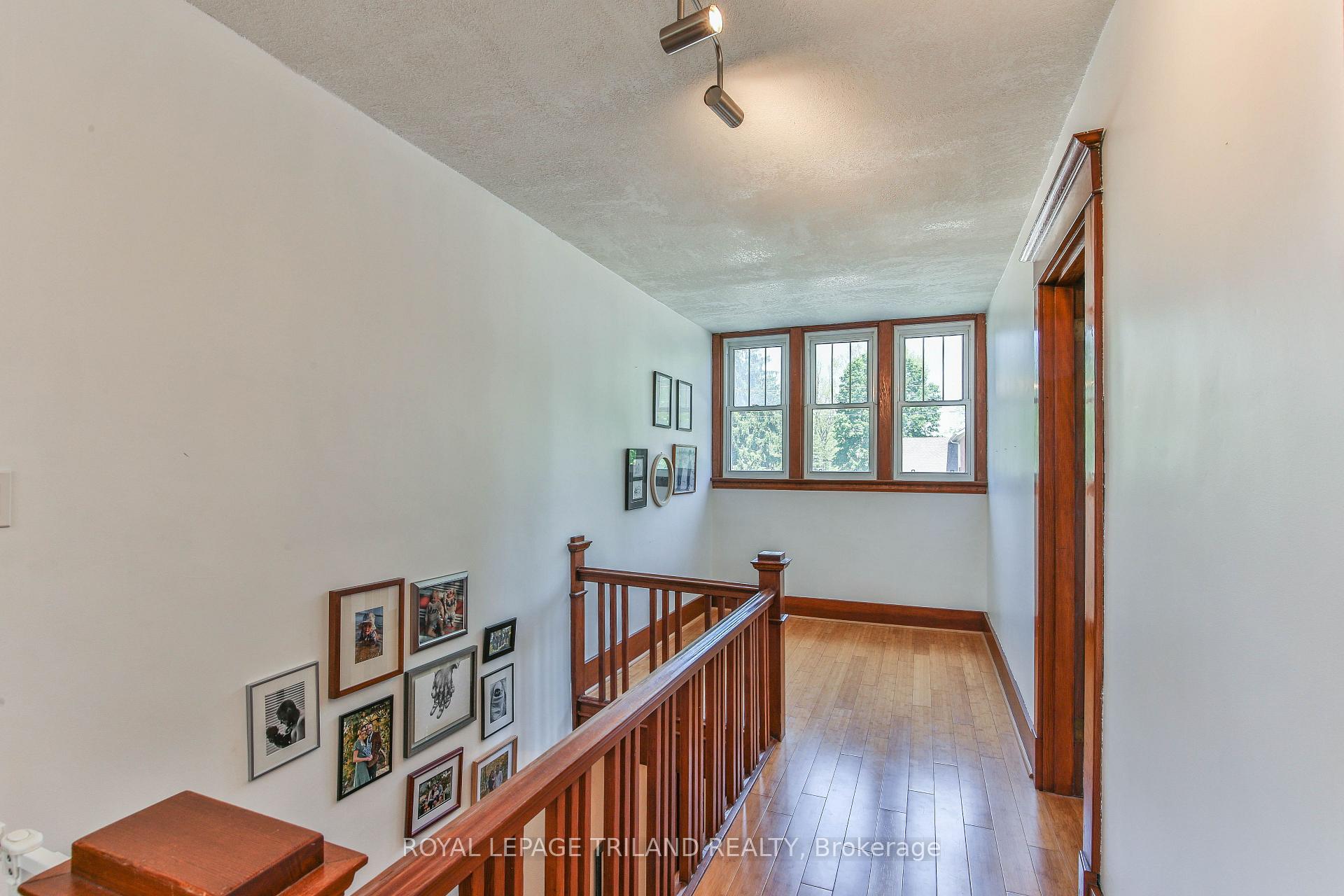 Photo 17 of 415 Main Street E, Norwich, Springford — HOMEH