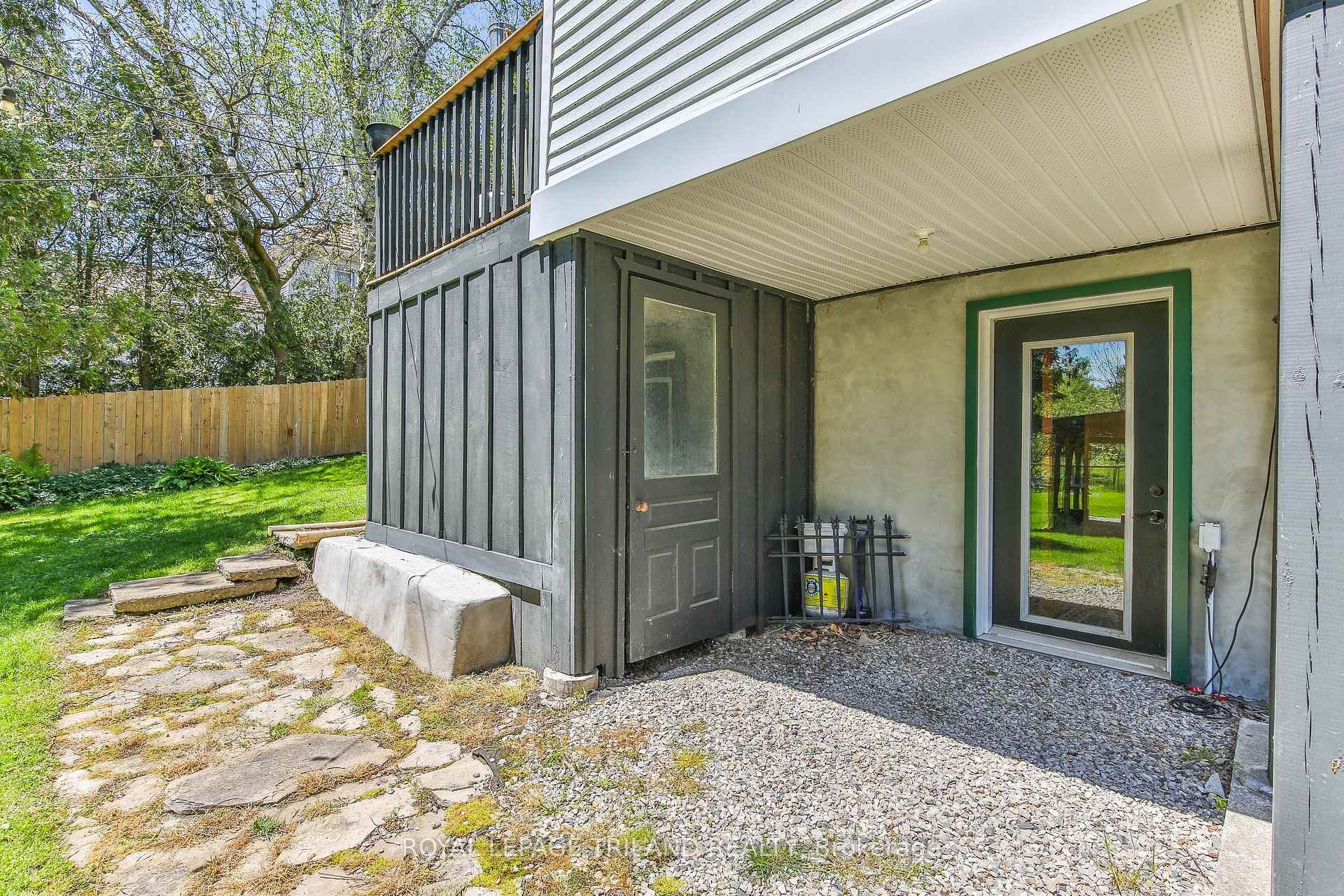 Photo 33 of 415 Main Street E, Norwich, Springford — HOMEH