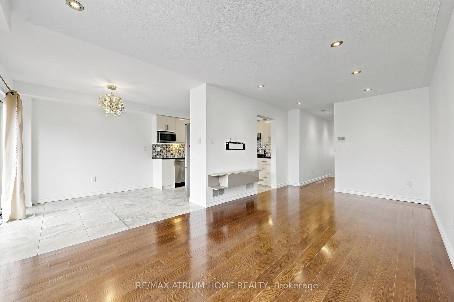 Photo 6 of 3077 Hawktail Crescent, Mississauga, Churchill Meadows — HOMEH