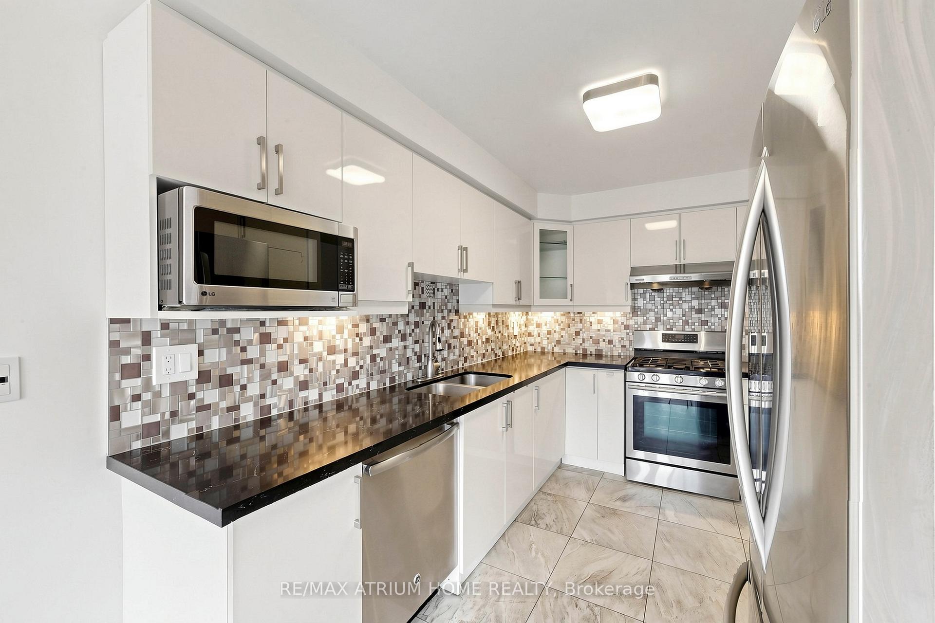 Photo 9 of 3077 Hawktail Crescent, Mississauga, Churchill Meadows — HOMEH