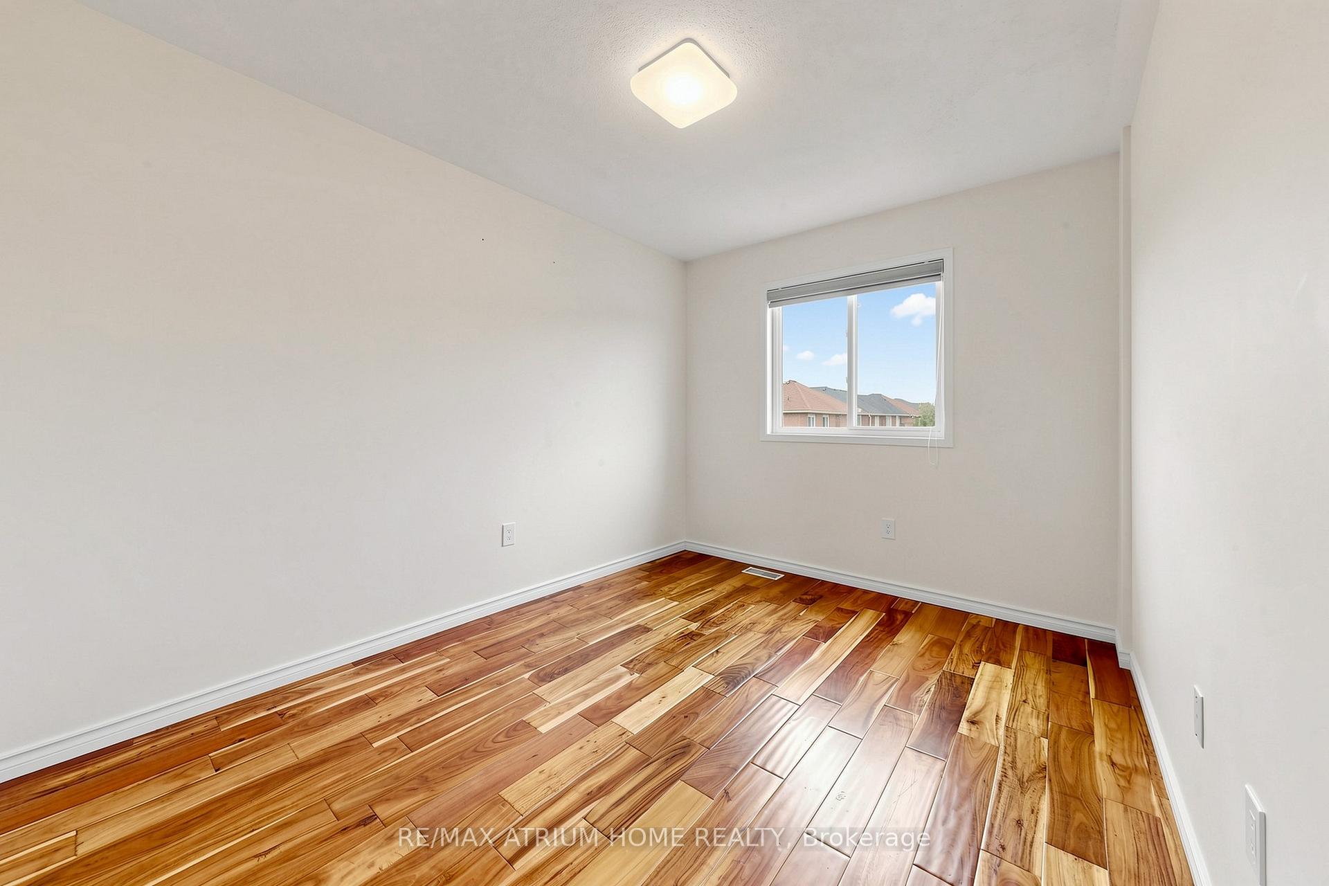 Photo 25 of 3077 Hawktail Crescent, Mississauga, Churchill Meadows — HOMEH