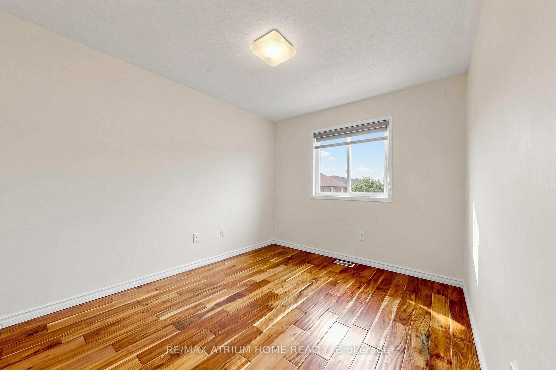 Photo 26 of 3077 Hawktail Crescent, Mississauga, Churchill Meadows — HOMEH
