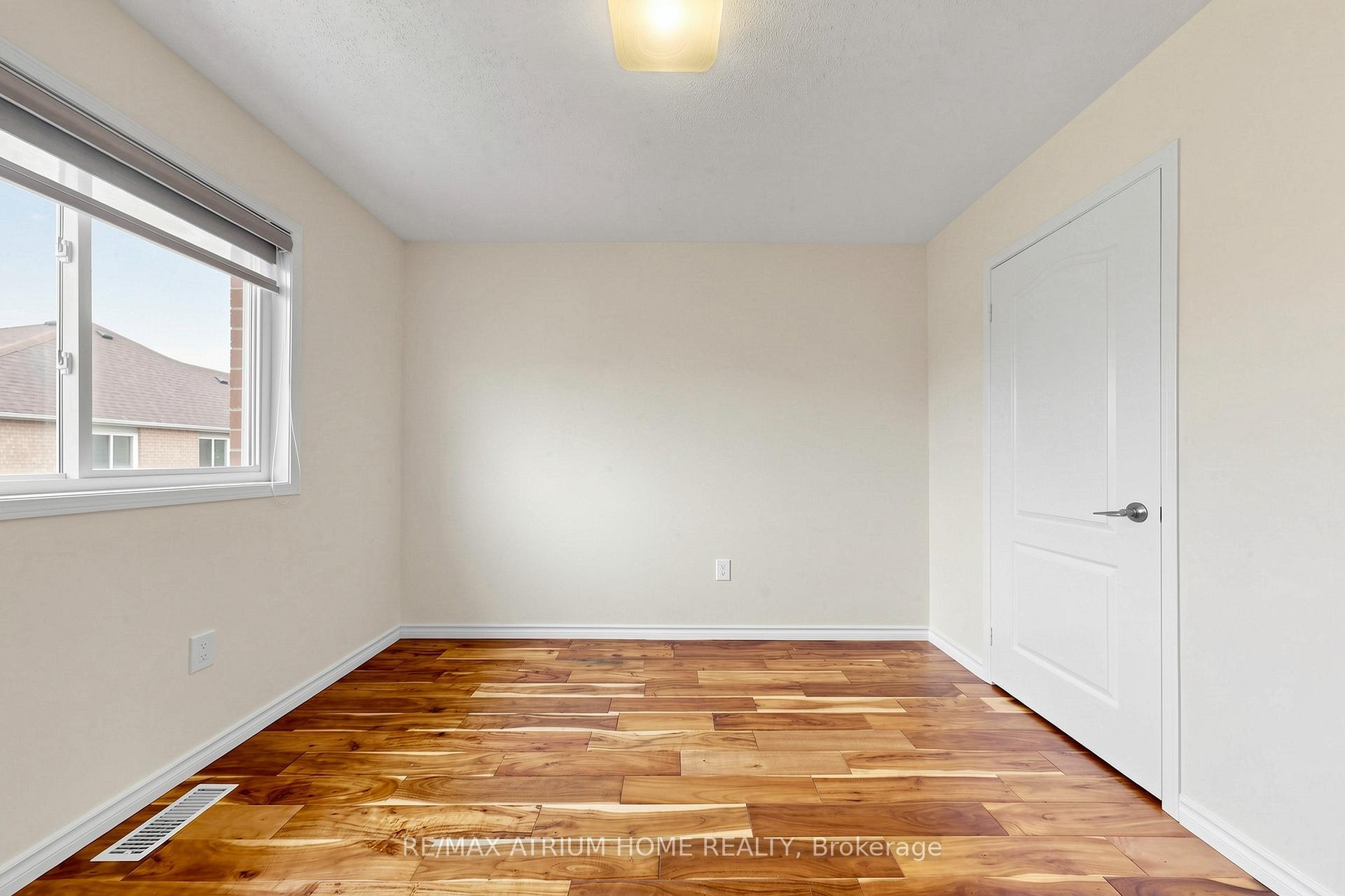 Photo 29 of 3077 Hawktail Crescent, Mississauga, Churchill Meadows — HOMEH