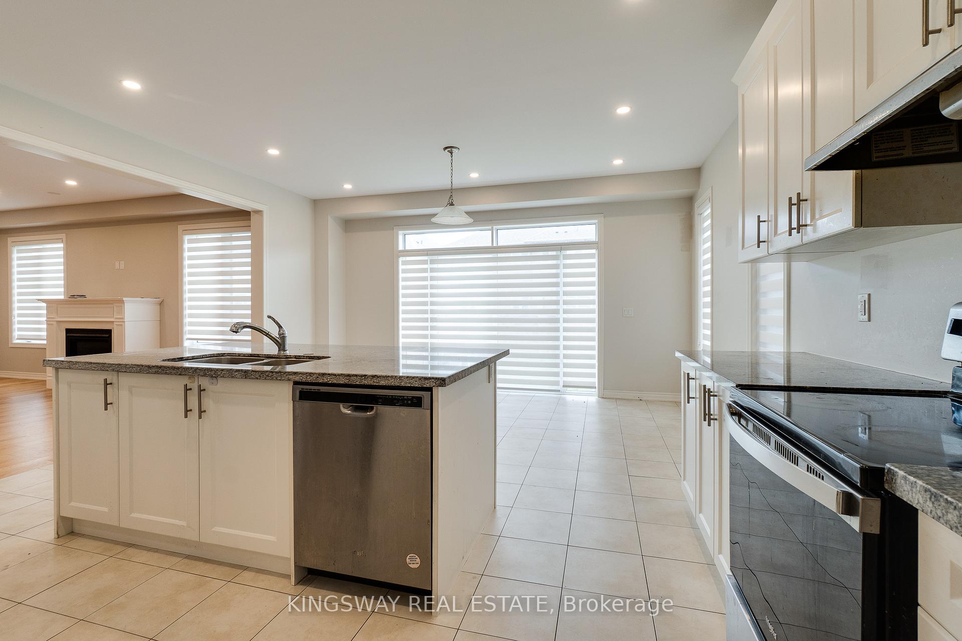 Photo 30 of 177 Whittington Drive, Hamilton, Meadowlands — HOMEH