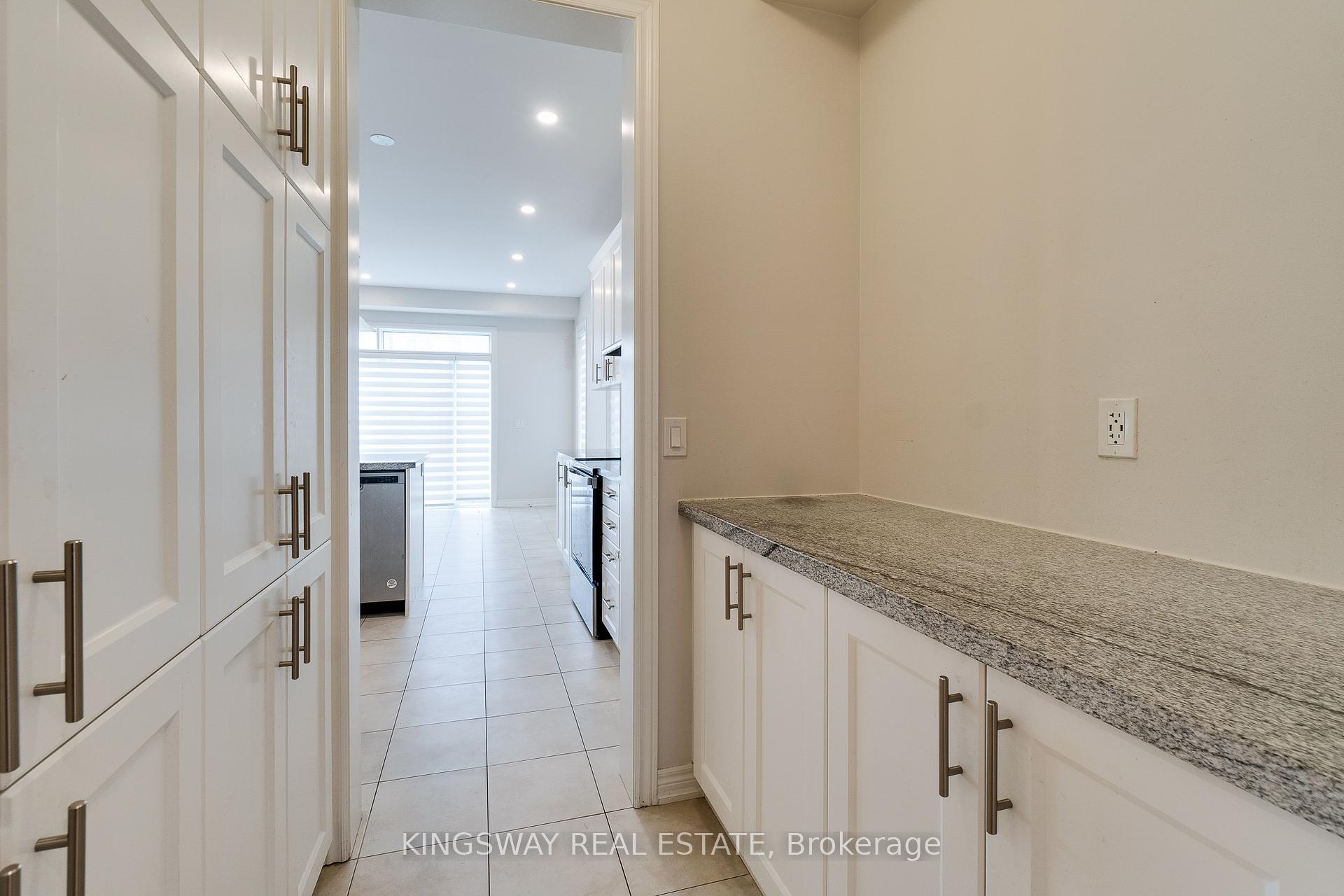 Photo 31 of 177 Whittington Drive, Hamilton, Meadowlands — HOMEH