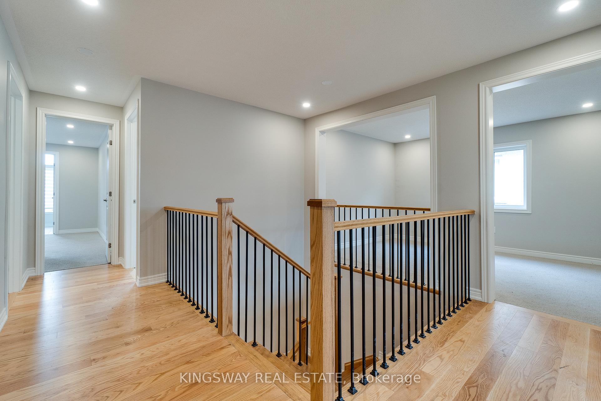 Photo 37 of 177 Whittington Drive, Hamilton, Meadowlands — HOMEH