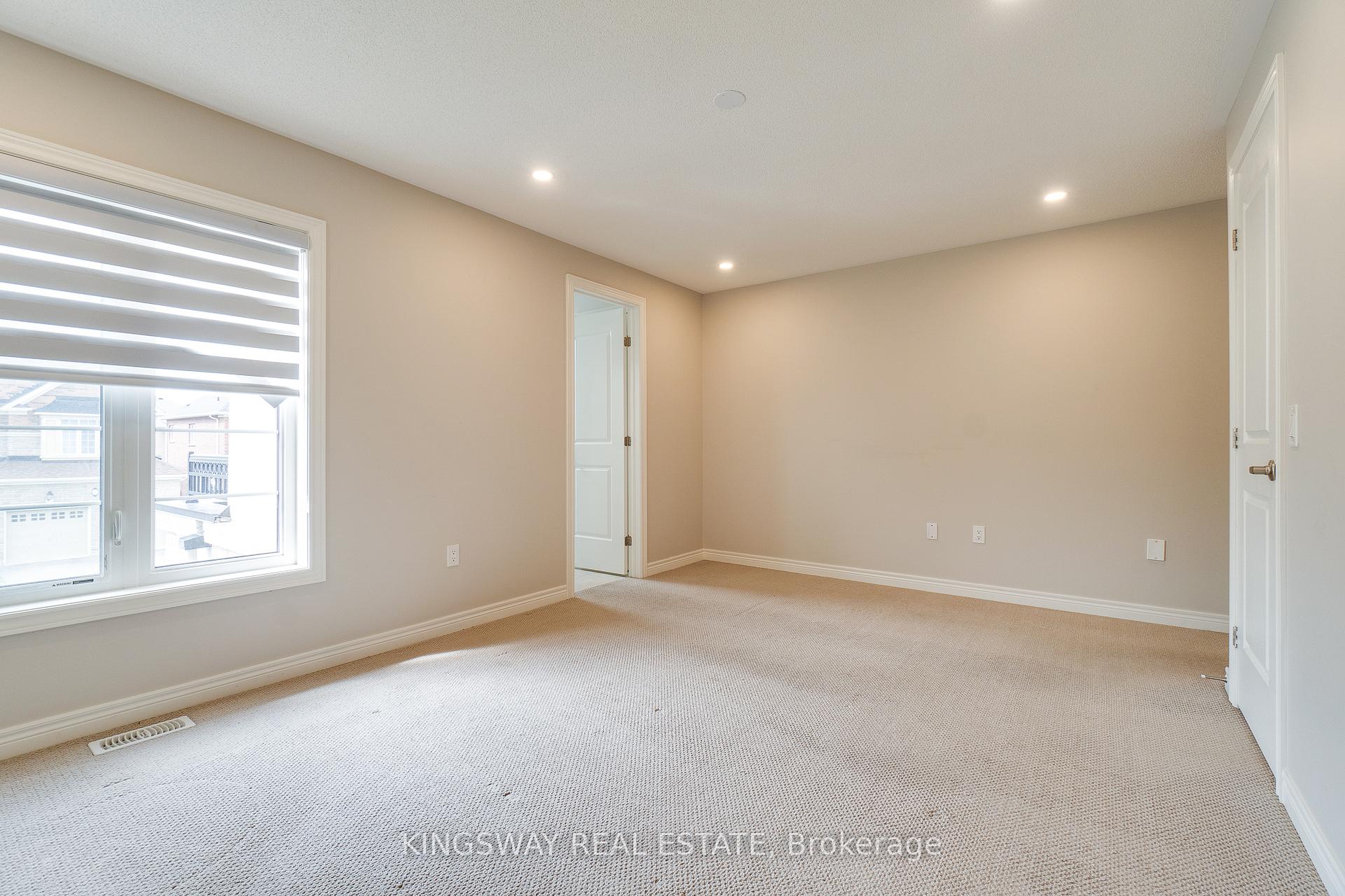 Photo 44 of 177 Whittington Drive, Hamilton, Meadowlands — HOMEH