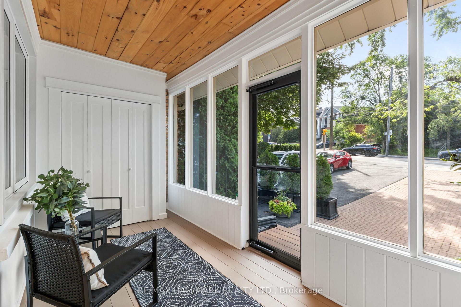 Photo 2 of 424 Kingston Road, Toronto, East End-Danforth — HOMEH