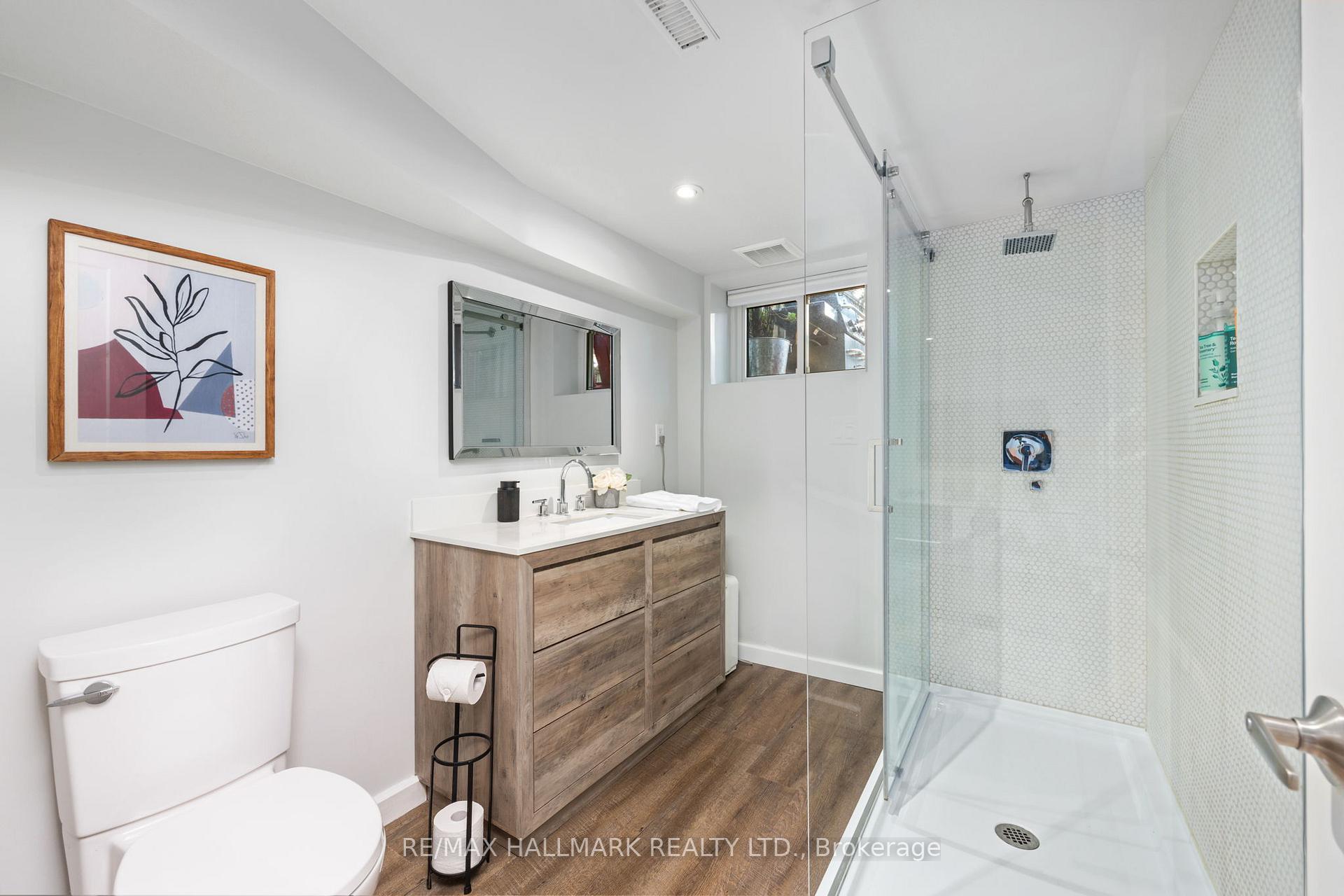 Photo 26 of 424 Kingston Road, Toronto, East End-Danforth — HOMEH
