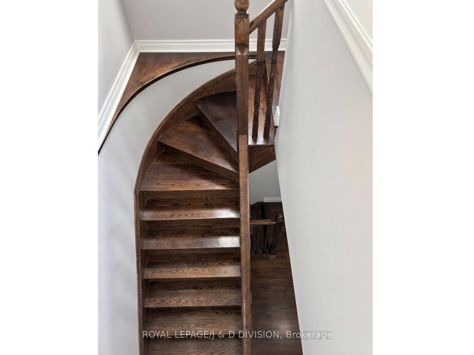 Photo 6 of 44 Touchette Drive, Barrie, Holly — HOMEH