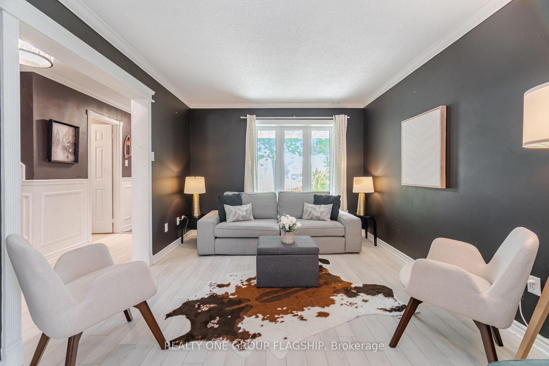 Photo 11 of 7267 Windbreak Court, Mississauga, Meadowvale — HOMEH