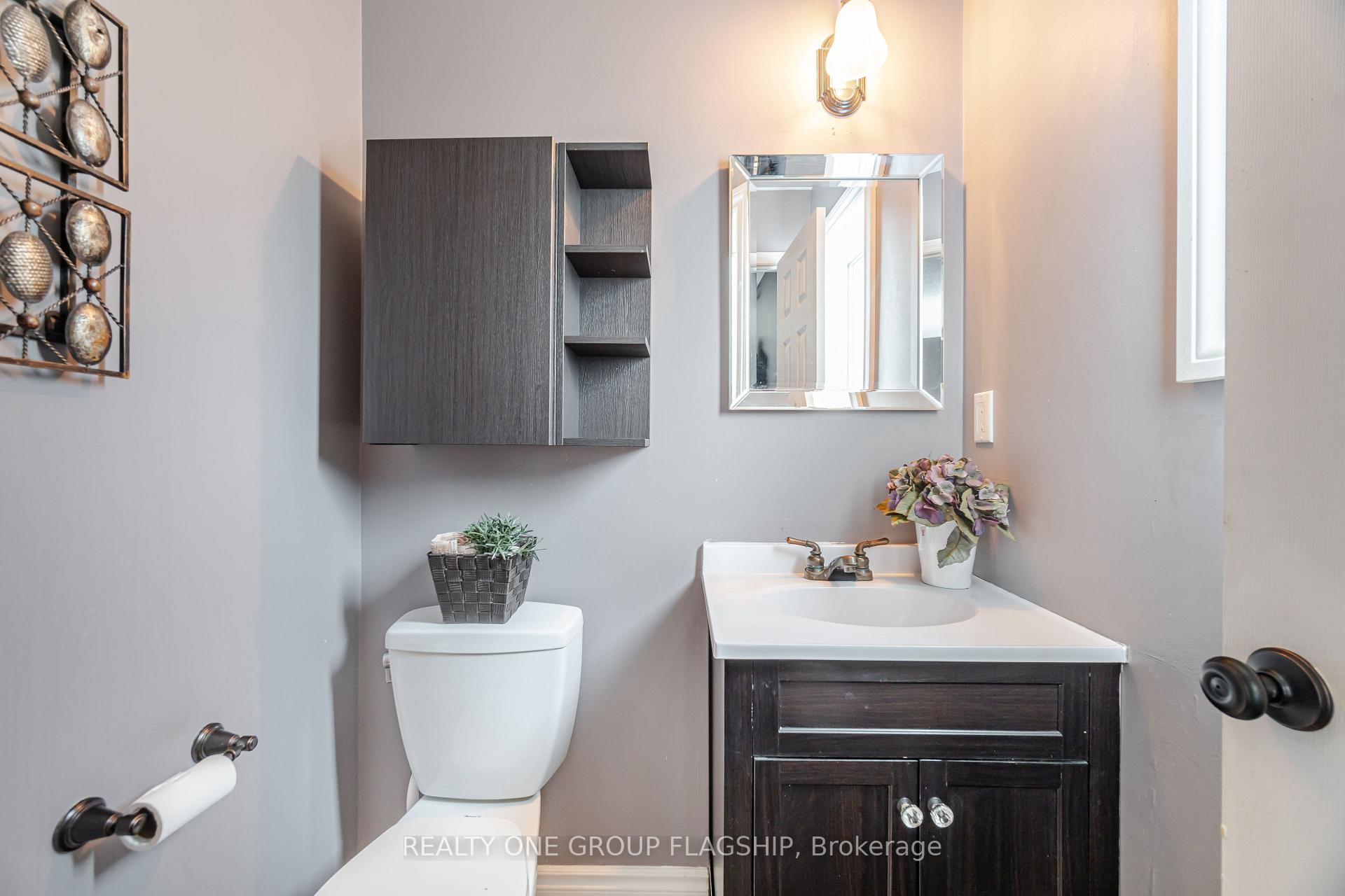 Photo 27 of 7267 Windbreak Court, Mississauga, Meadowvale — HOMEH