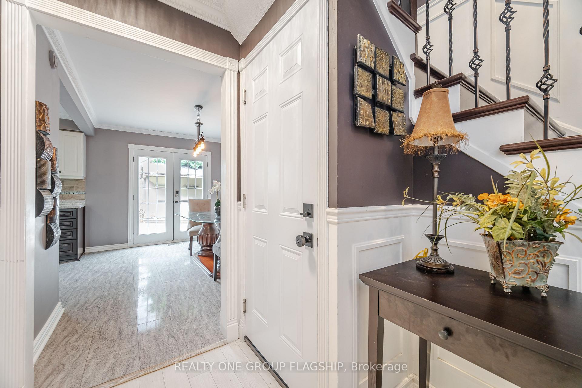 Photo 33 of 7267 Windbreak Court, Mississauga, Meadowvale — HOMEH