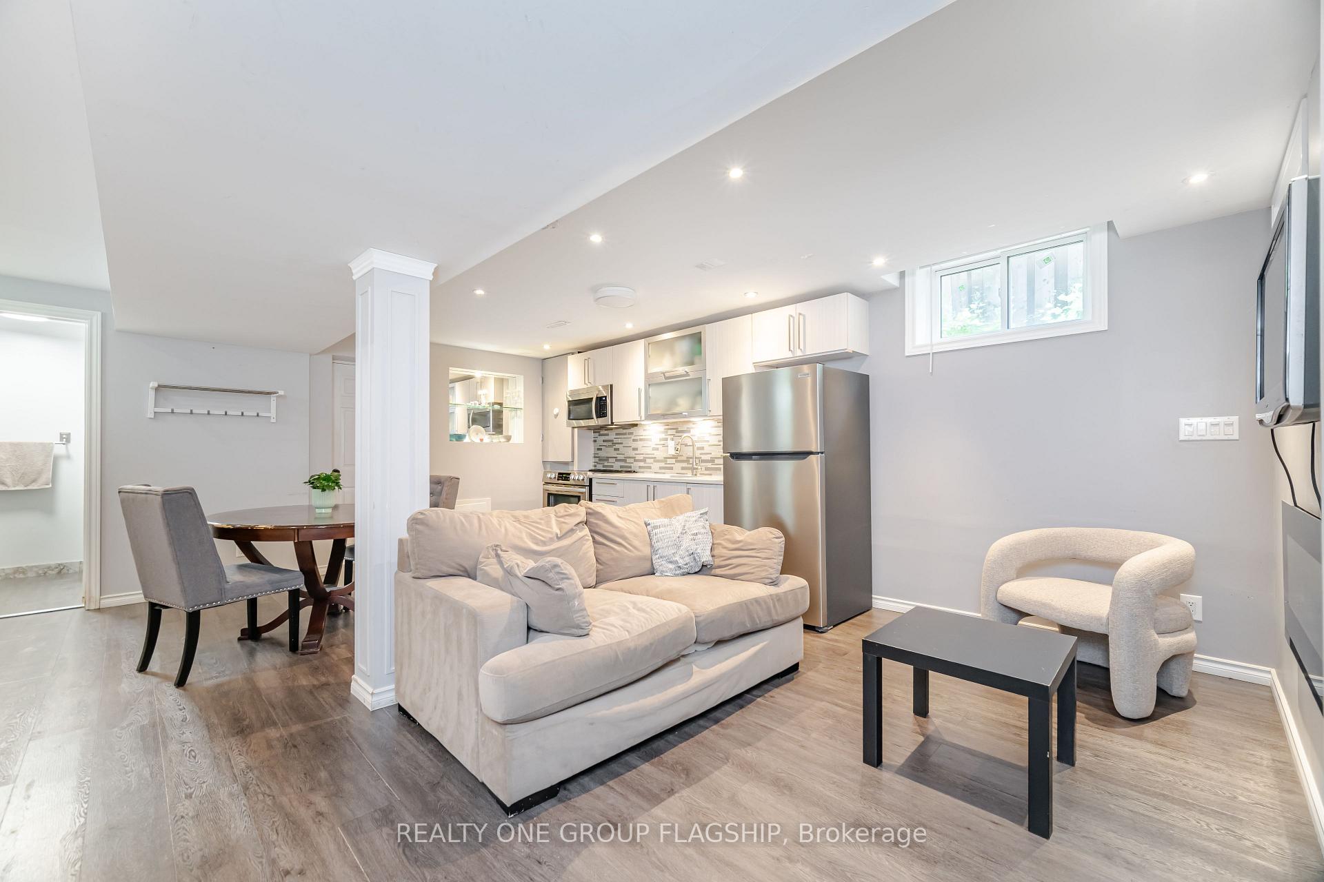 Photo 39 of 7267 Windbreak Court, Mississauga, Meadowvale — HOMEH