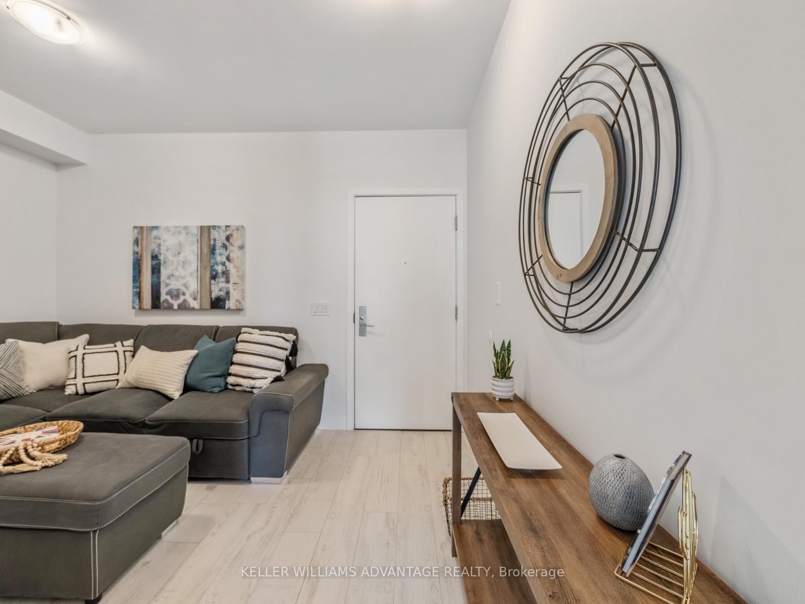 Photo 5 of Unit 808, 39 Sherbourne Street, Toronto, Moss Park — HOMEH