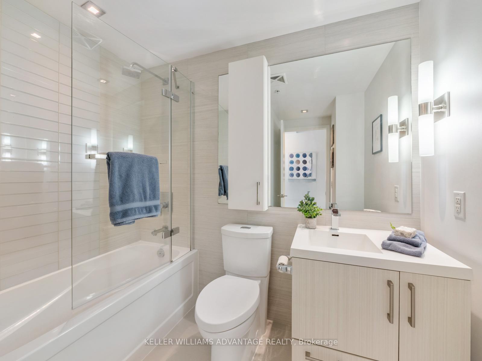Photo 18 of Unit 808, 39 Sherbourne Street, Toronto, Moss Park — HOMEH