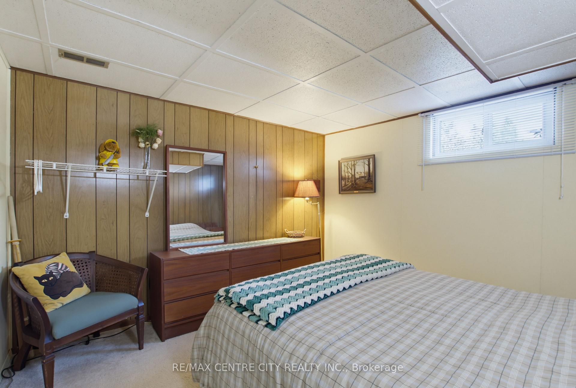 Photo 31 of 89 Butler Drive S, St. Thomas — HOMEH