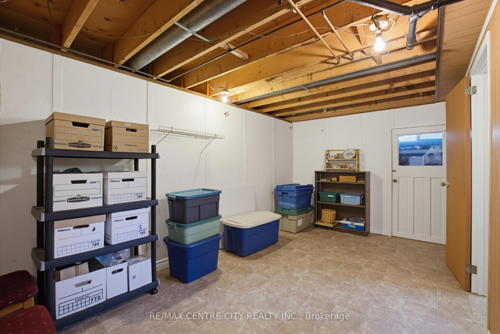 Photo 32 of 89 Butler Drive S, St. Thomas — HOMEH