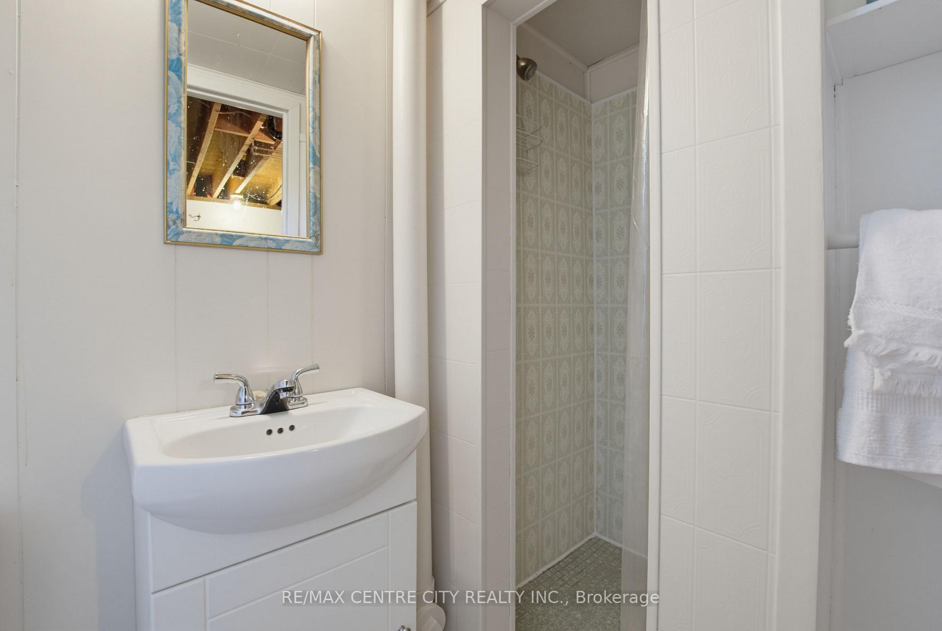 Photo 34 of 89 Butler Drive S, St. Thomas — HOMEH