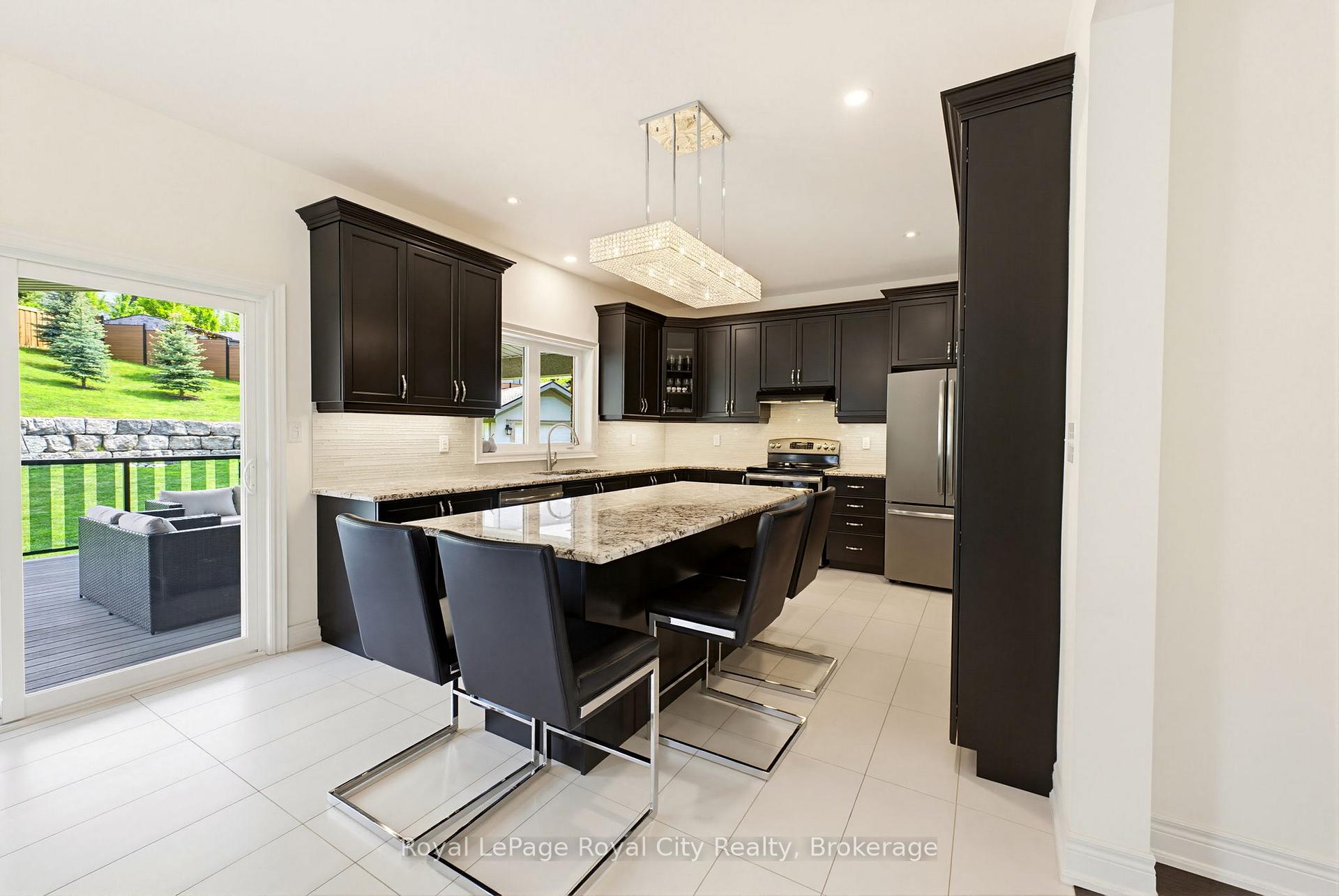Photo 13 of 31 Wetland Way, Kitchener, Doon South — HOMEH
