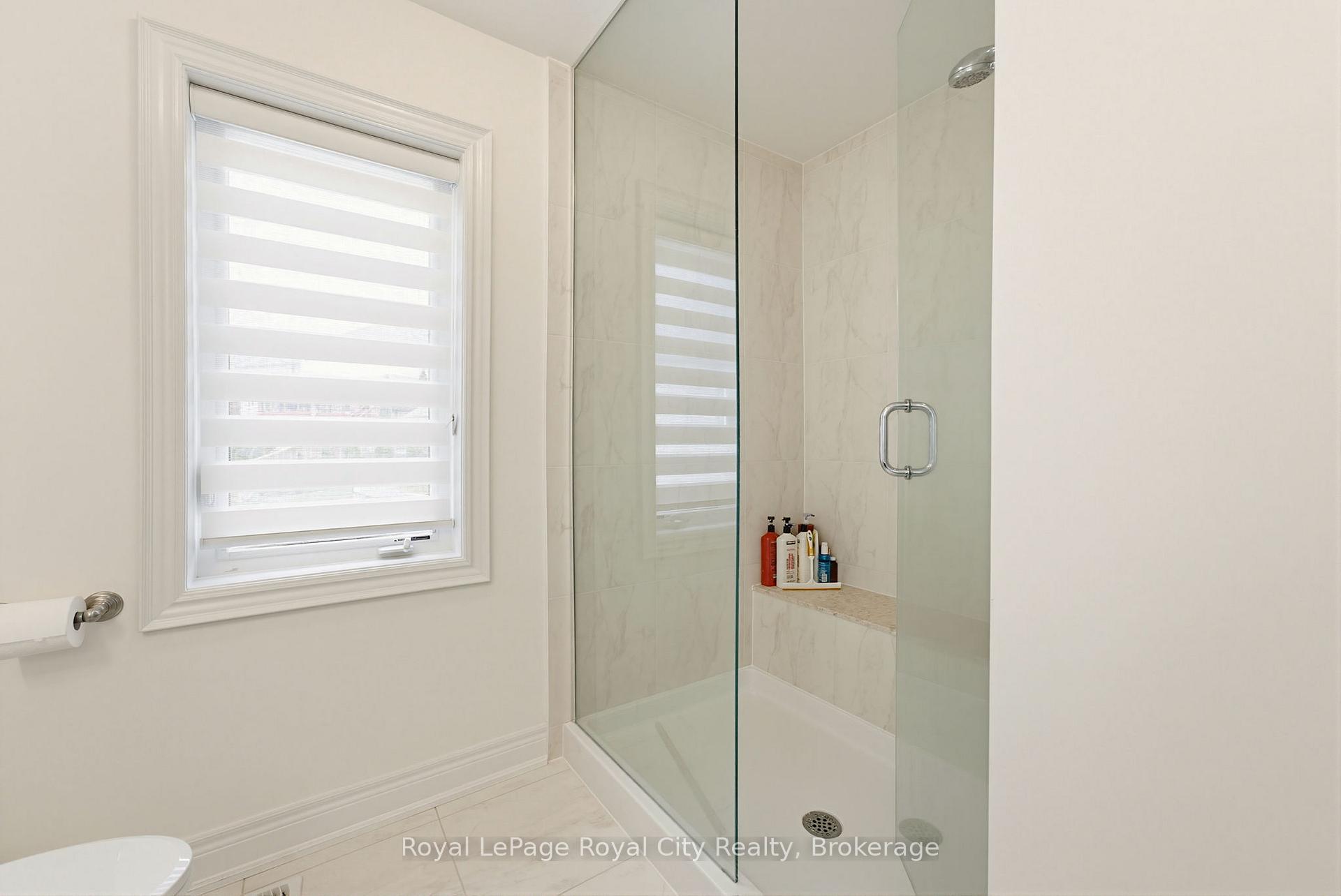 Photo 17 of 31 Wetland Way, Kitchener, Doon South — HOMEH