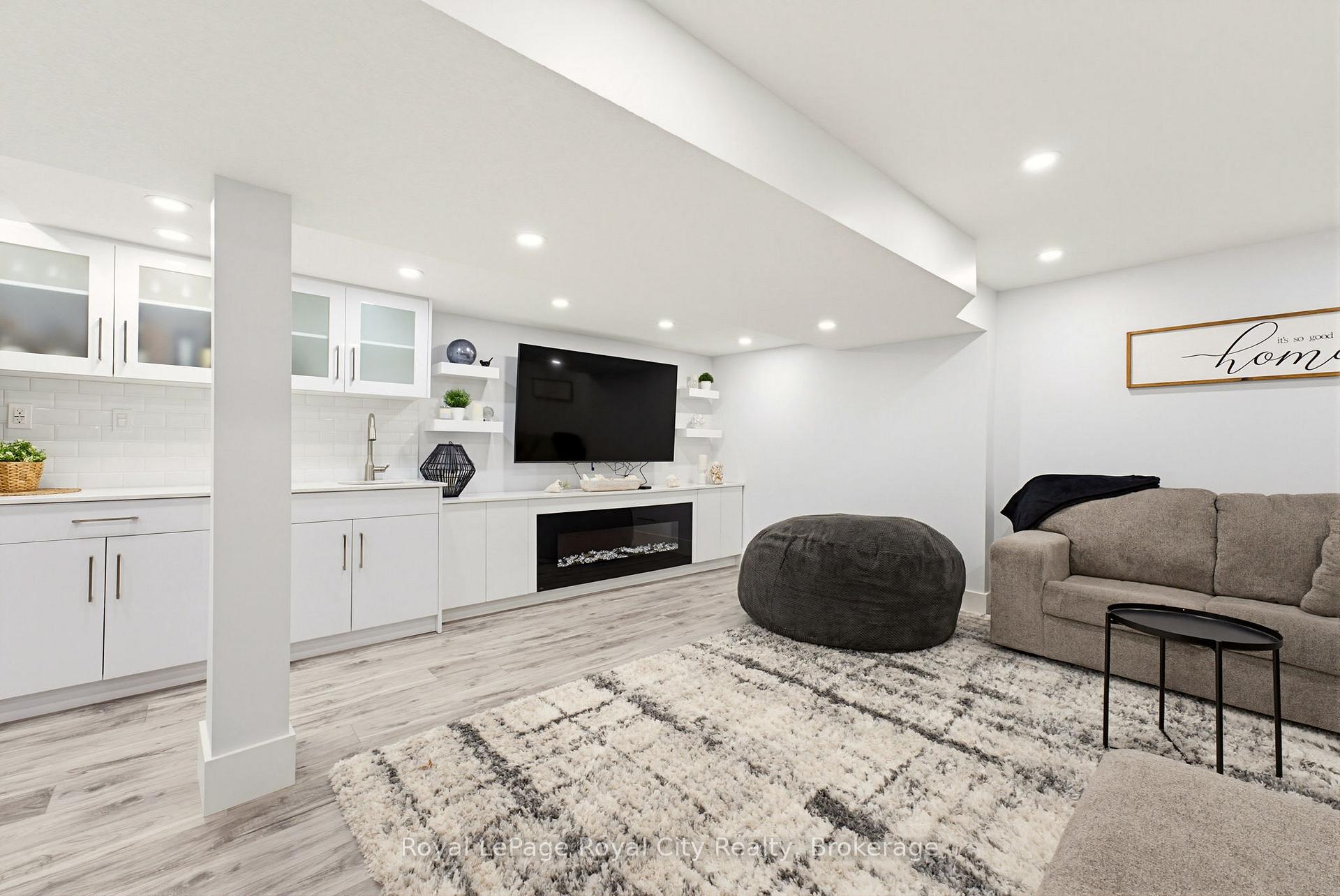 Photo 28 of 31 Wetland Way, Kitchener, Doon South — HOMEH