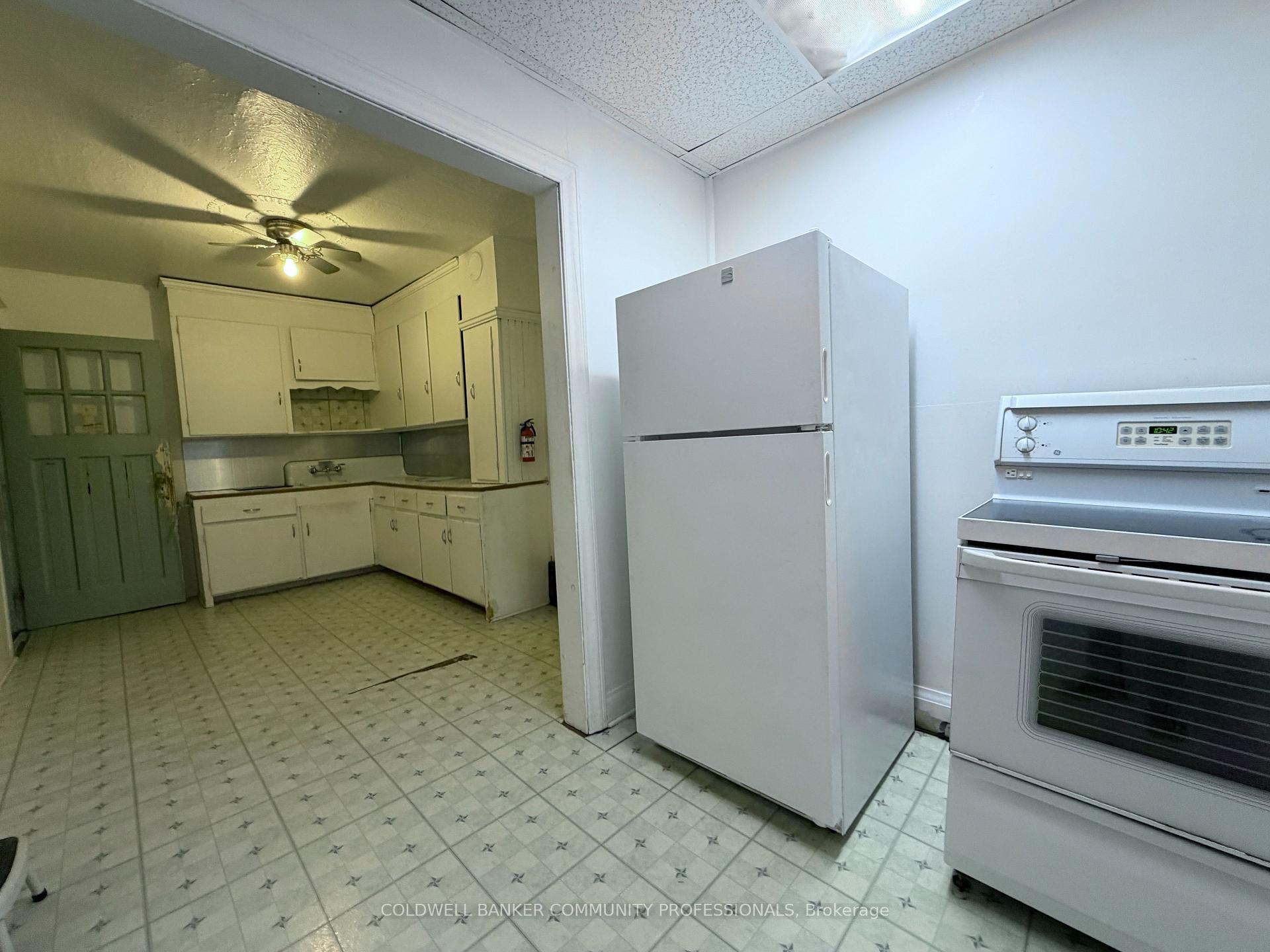 Photo 14 of 256 Fairfield Avenue, Hamilton, Homeside — HOMEH