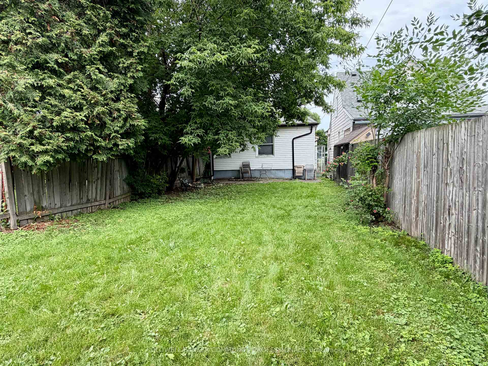 Photo 18 of 256 Fairfield Avenue, Hamilton, Homeside — HOMEH