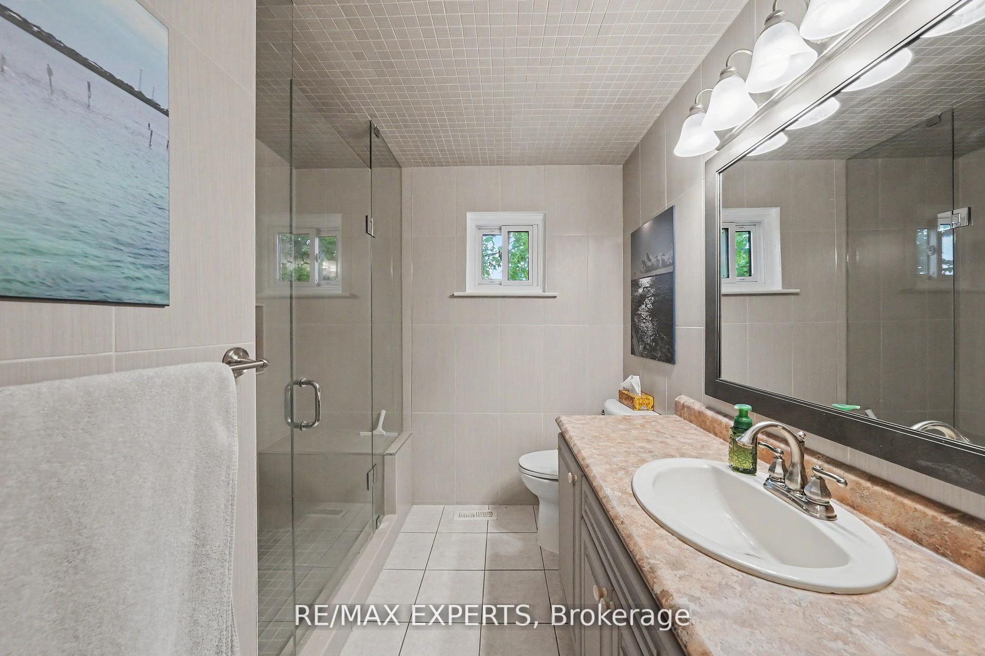 Photo 22 of 32 Oak Court, Aurora, Aurora Village — HOMEH
