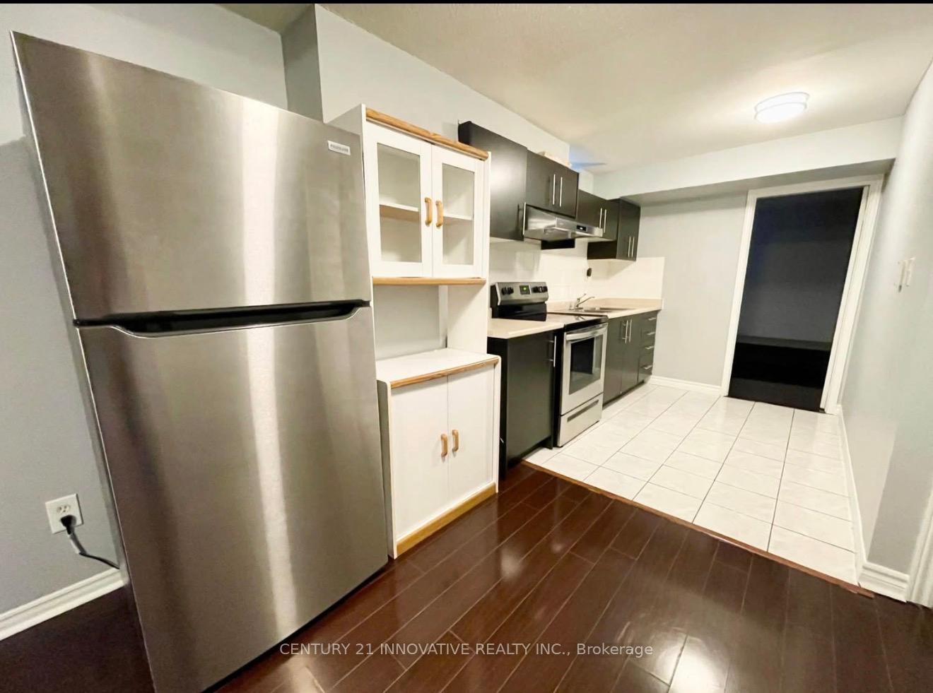 Photo 6 of 857 Preston Manor Drive, Mississauga, East Credit — HOMEH