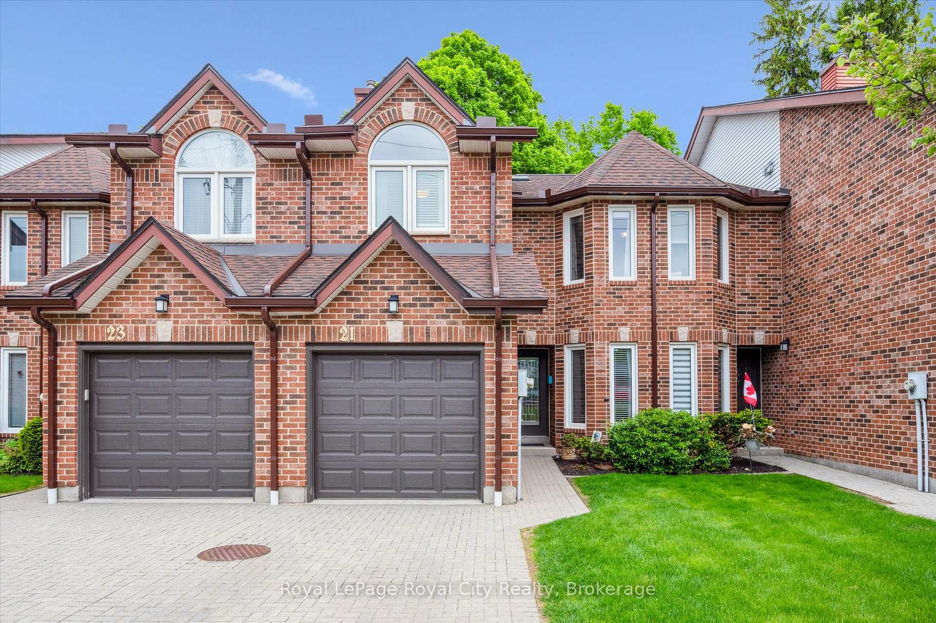 Photo 5 of 21 Marilyn Drive, Guelph, Riverside Park — HOMEH