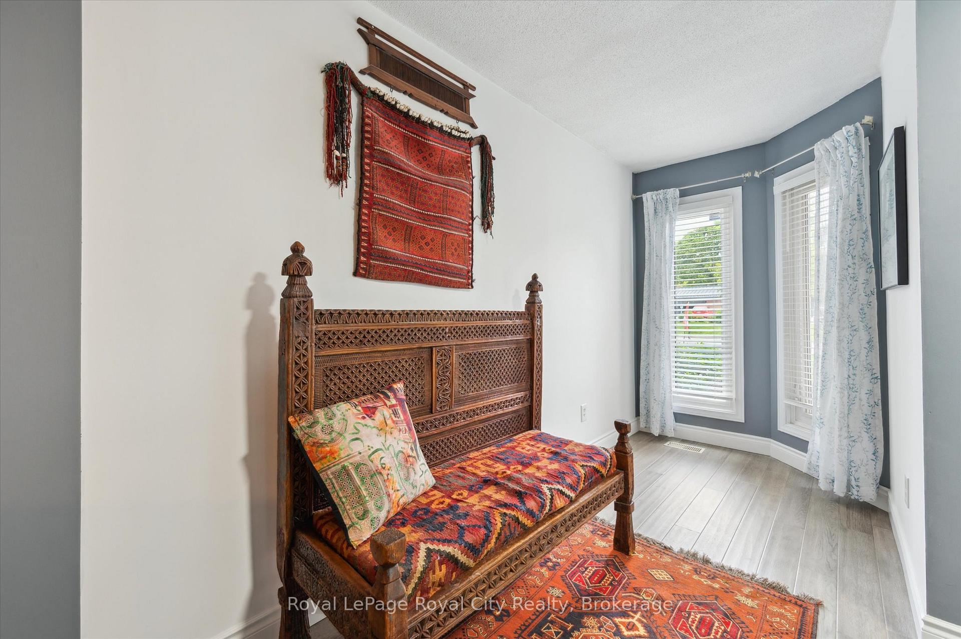 Photo 10 of 21 Marilyn Drive, Guelph, Riverside Park — HOMEH