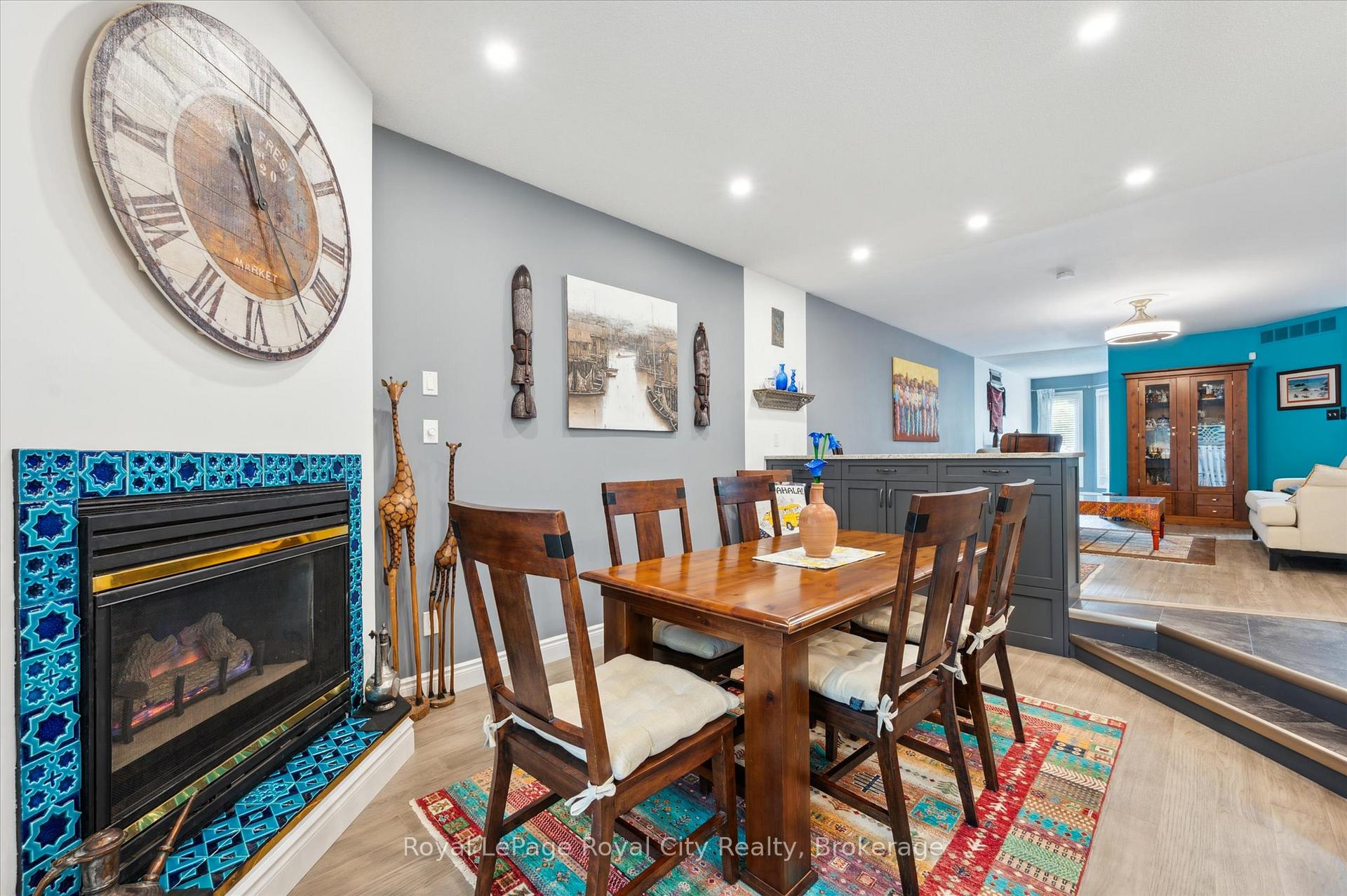 Photo 18 of 21 Marilyn Drive, Guelph, Riverside Park — HOMEH