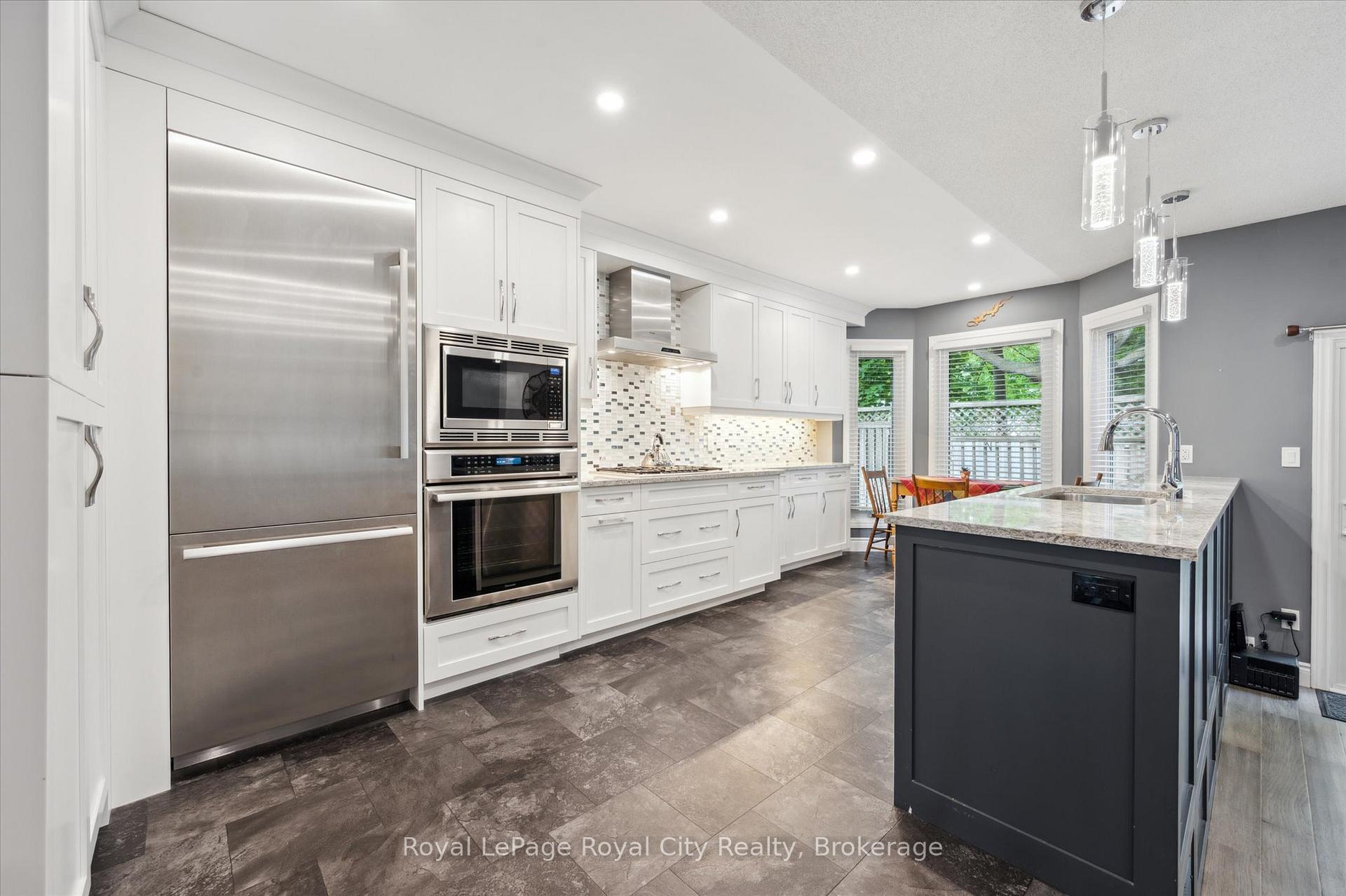 Photo 20 of 21 Marilyn Drive, Guelph, Riverside Park — HOMEH