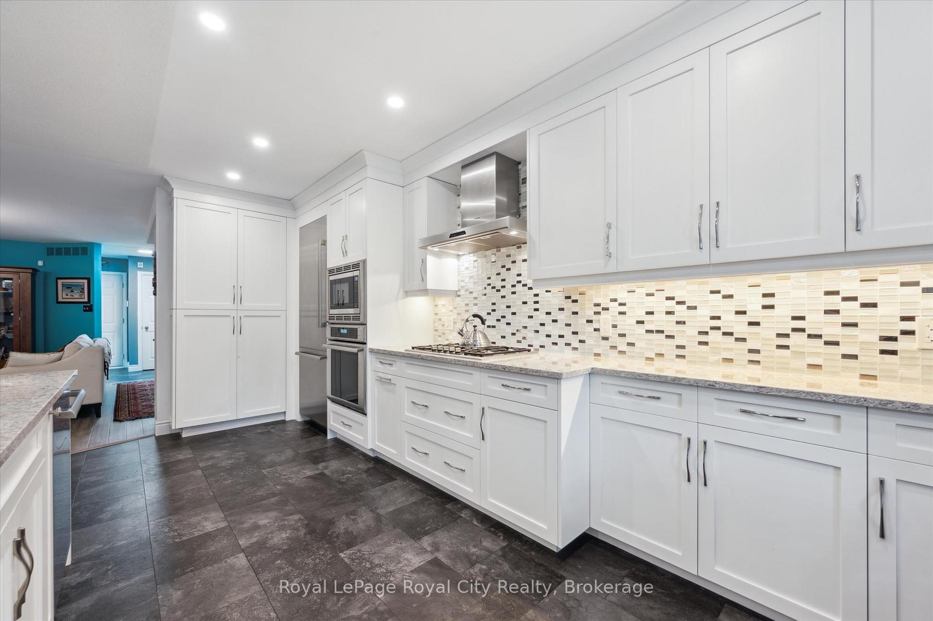 Photo 22 of 21 Marilyn Drive, Guelph, Riverside Park — HOMEH